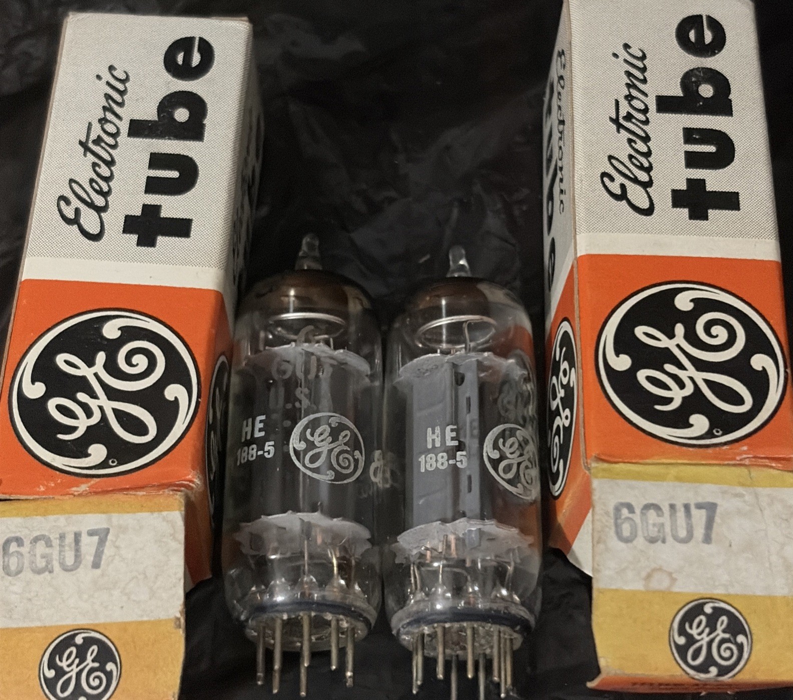 6GU7 Matched NOS Pair NIB Grey Plates Halo Getter Copper Rods Tubes 6CG7 Upgrade