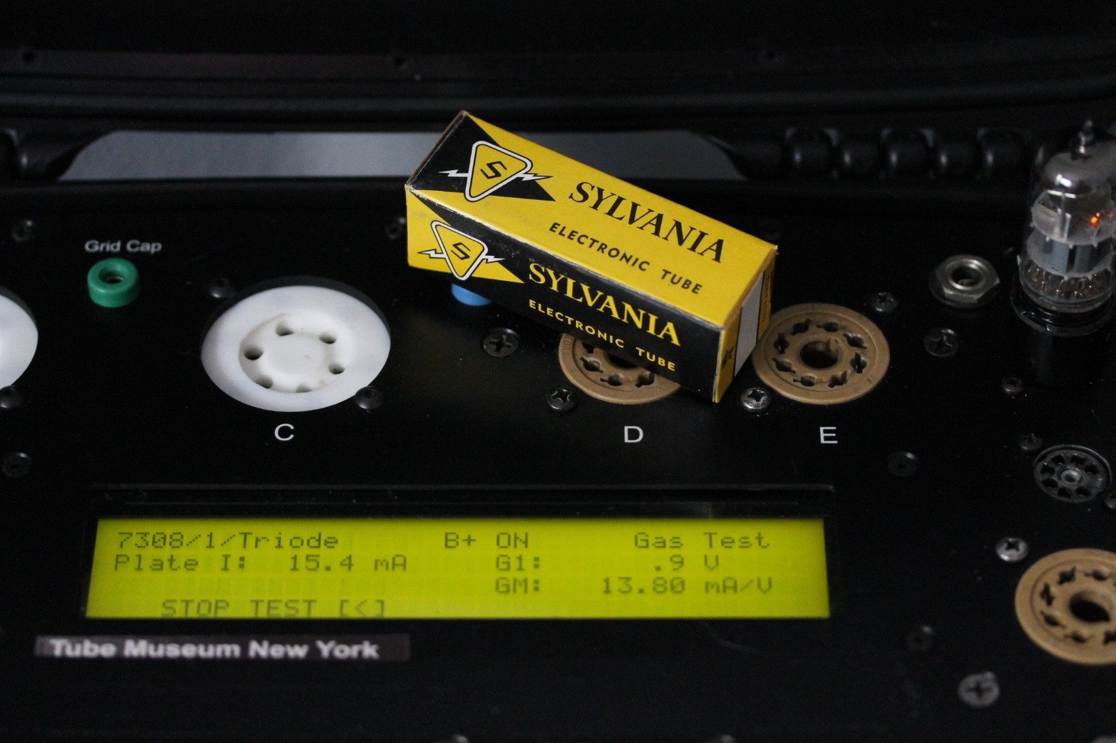 7308 E188CC SYLVANIA J.A.N. AMPLITREX TUBE 6922-UPGRADE D-GETTER GRAY-PLATE 1949