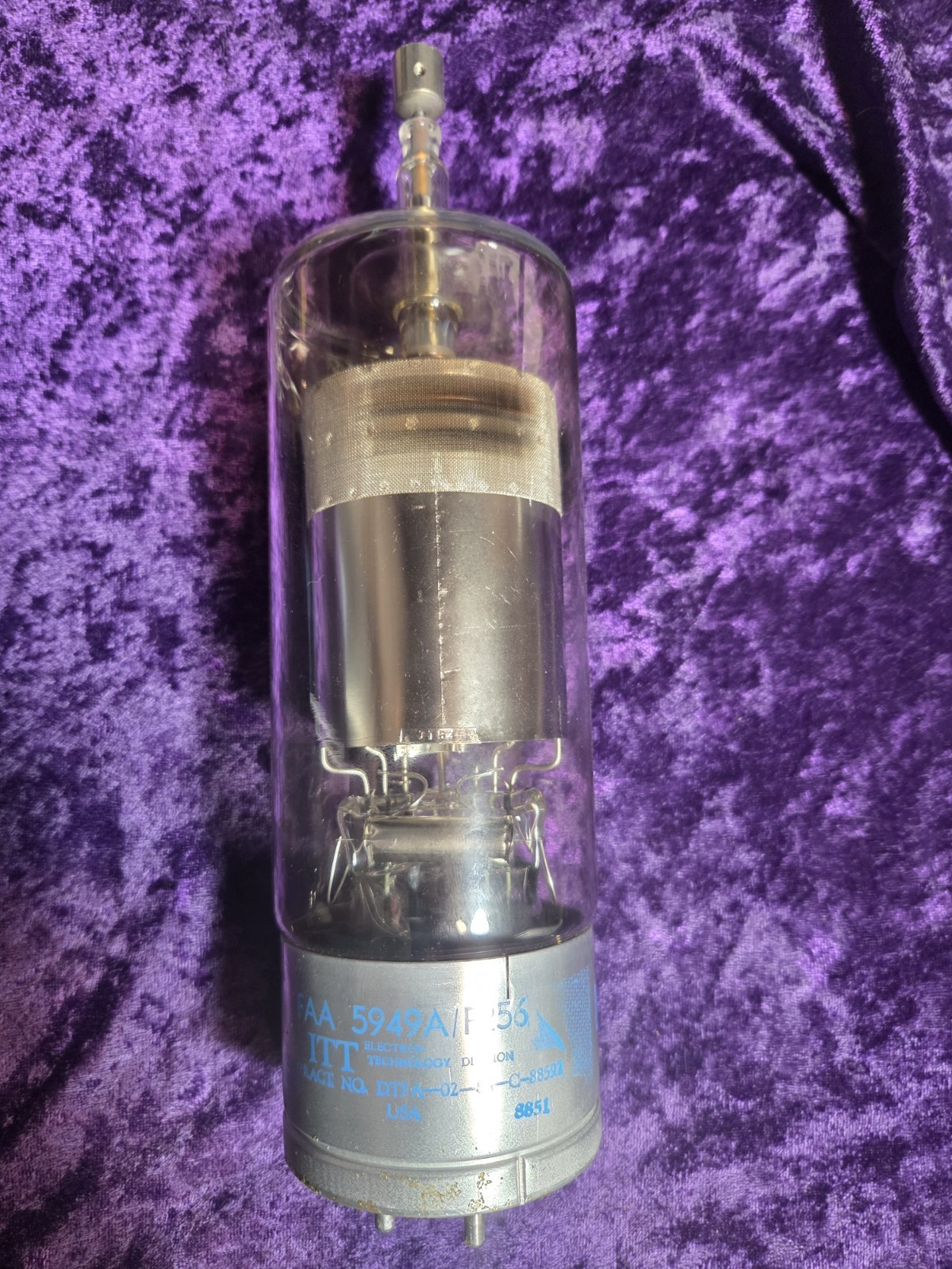 ITT 5949A / F256 TRITON Tube
