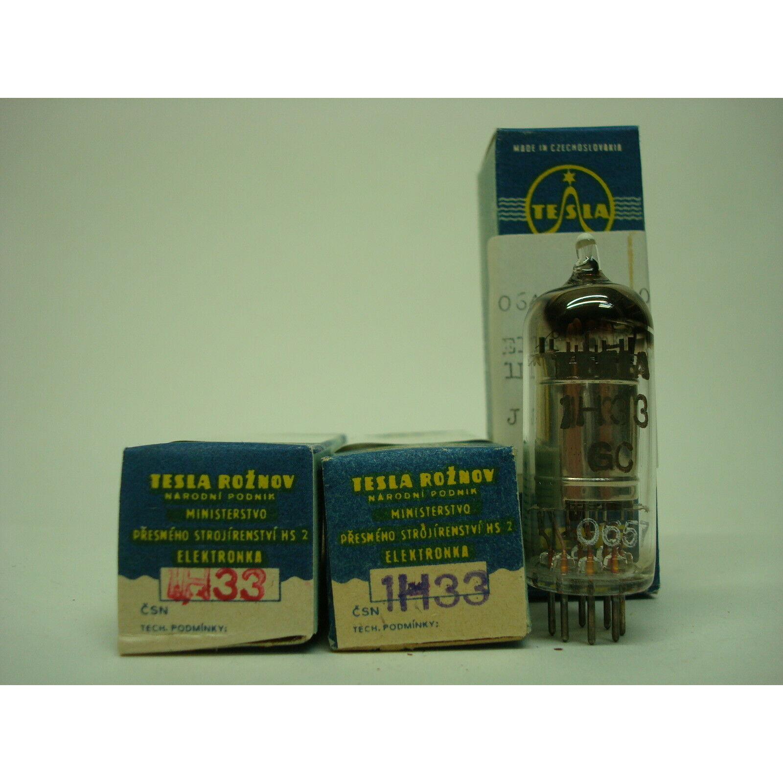 1 X 1H33 / 1R5SF / EP203 TESLA TUBE. RC4
