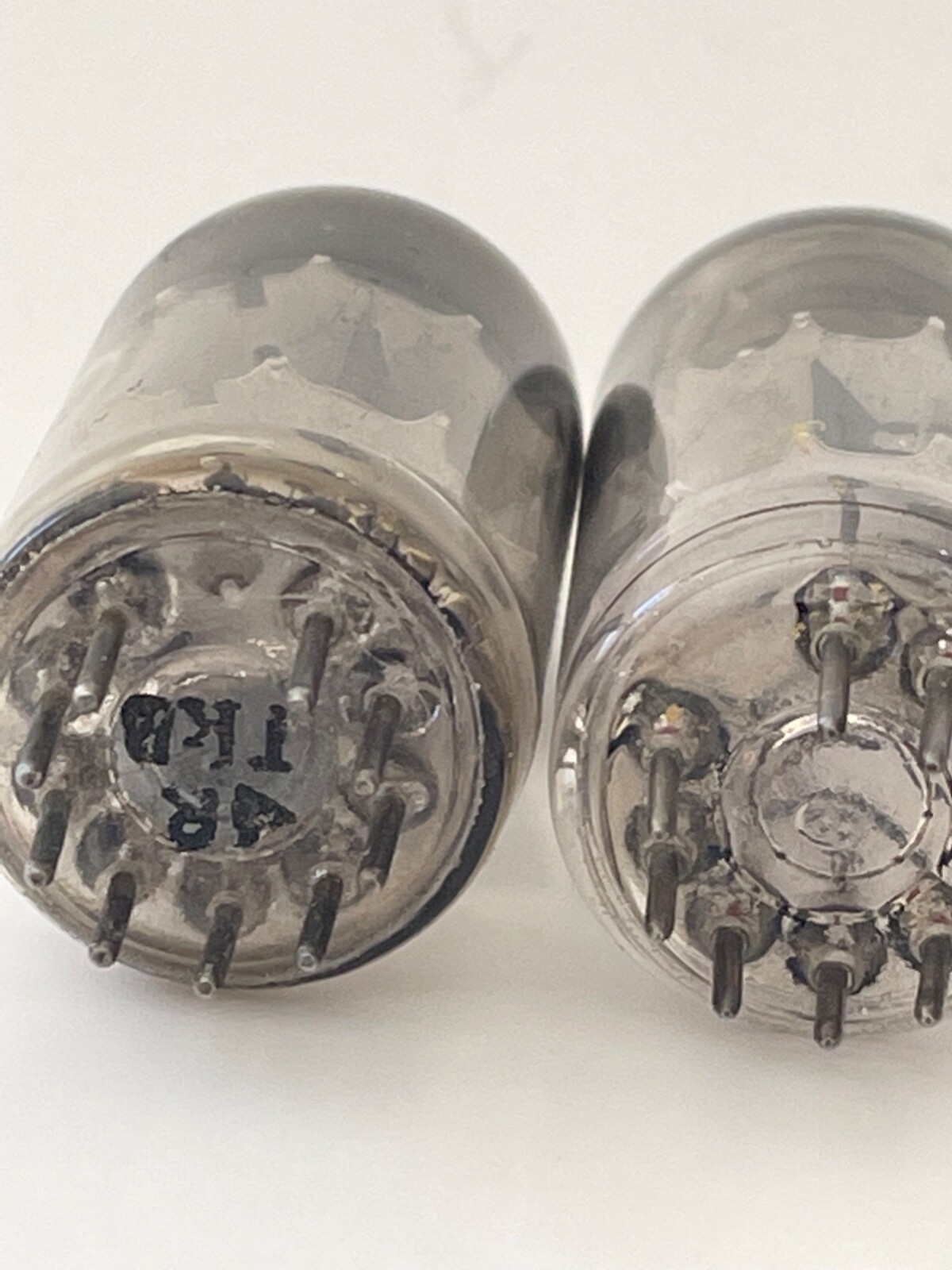 Vintage ECC81 12AT7 tubes PHILIPS MINIWATT DARIO pair D getter
