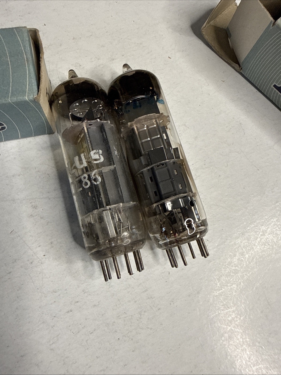 Lot Of 2: Pinnacle PCL86 Valve Tube NOS Solus Tu4