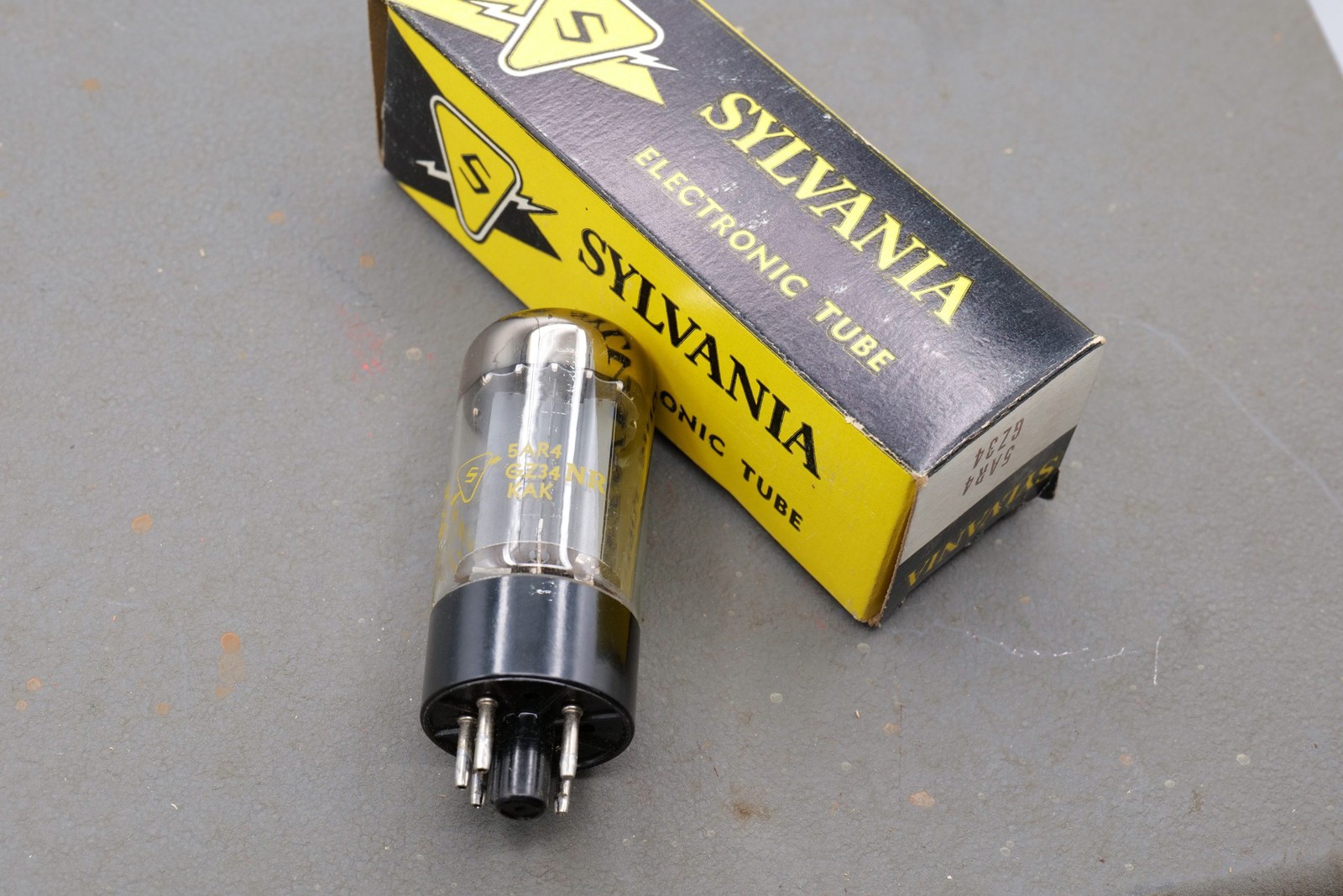 Sylvania 5AR4 GZ34 Rectifier Tube Made in England Tested Good
