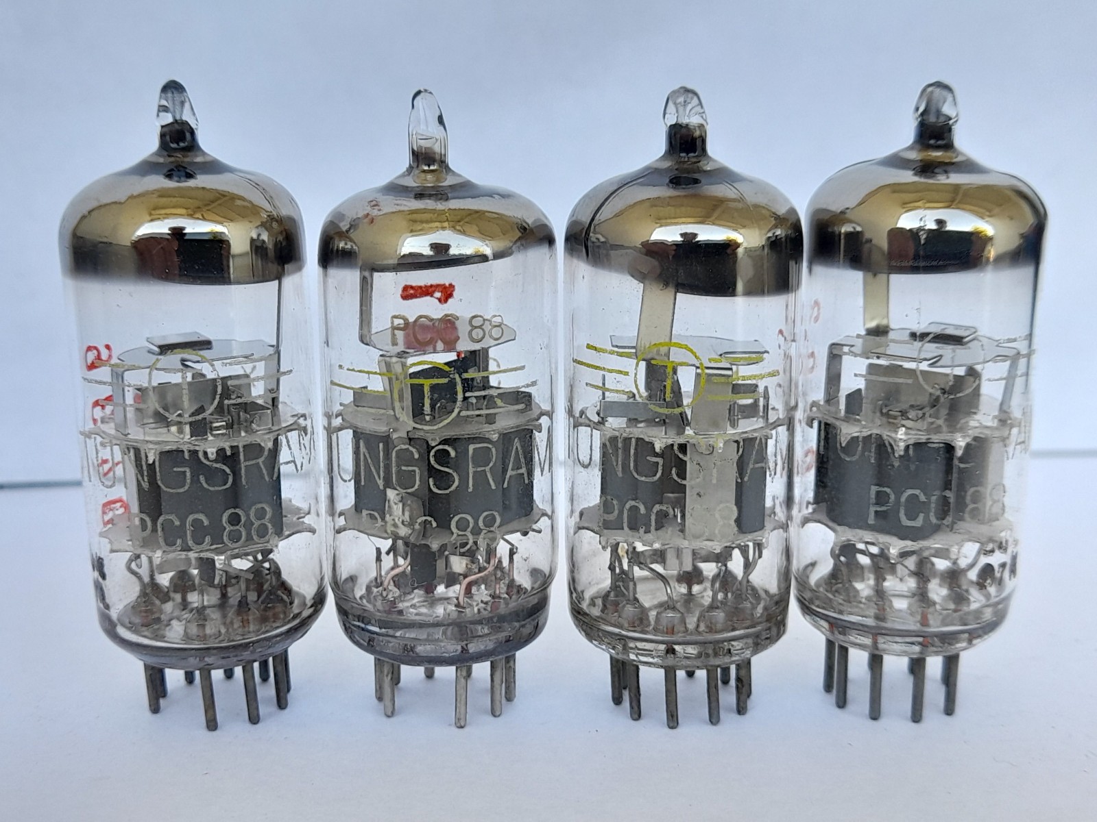 4x PCC88 / 7DJ8 tubes TUNGSRAM – PCC 88 – 1960s