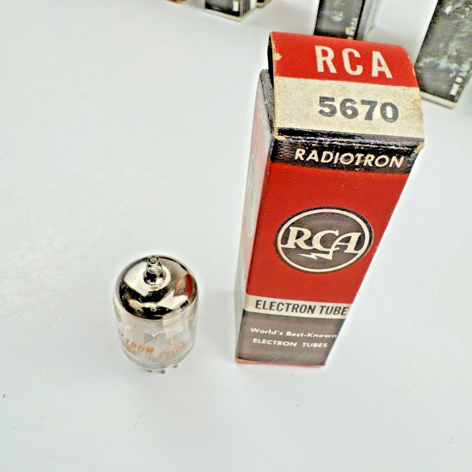 RCA 5670 2C51 Electron Vacuum Tube w/ Original Radiotron Box Untested NOS