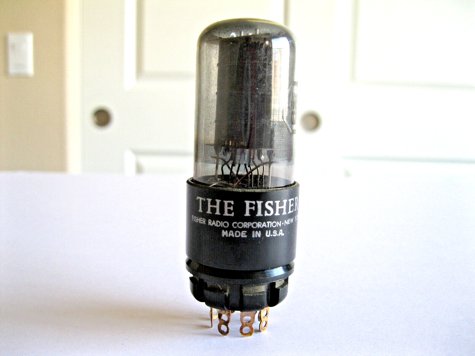 THE FISHER 6V6GT/6V6 AUDIO VACUUM TUBE SMOKE GLASS BOTTOM 2 D GETTER TV-7 TESTED