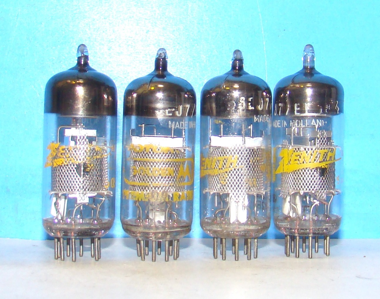 6EJ7 EF184 4 mesh plate vintage radio audio amplifier vacuum tubes valve Holland