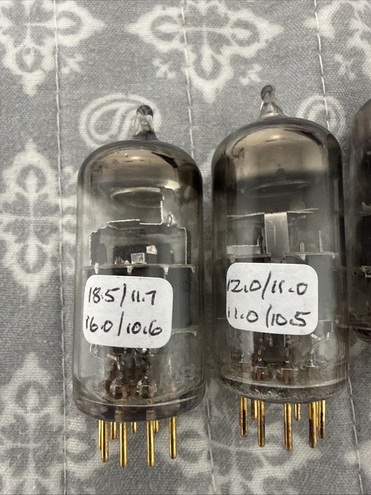 Mullard E88CC 6922 6DJ8 Gold Pins O Getter Excellent Tested Matched Pair
