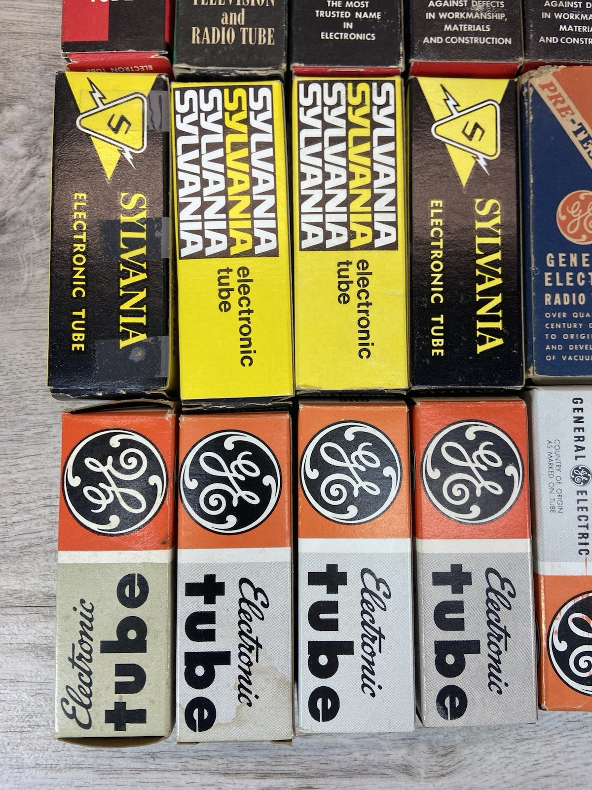 Vintage Radio Tube Lot 24 Boxed CBS GE RCA Raytheon Sylvania 6H6 115N Untested
