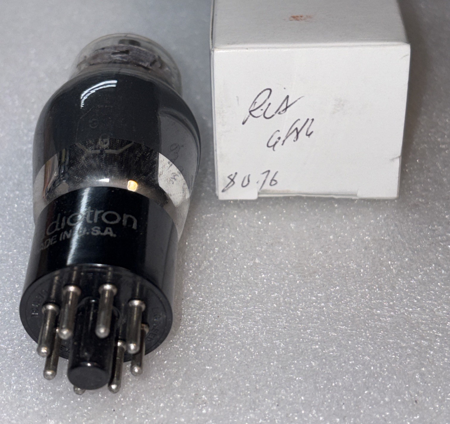 RCA 6F8G Vacuum Tube Smoke Glass Amplitrex Tested Strong