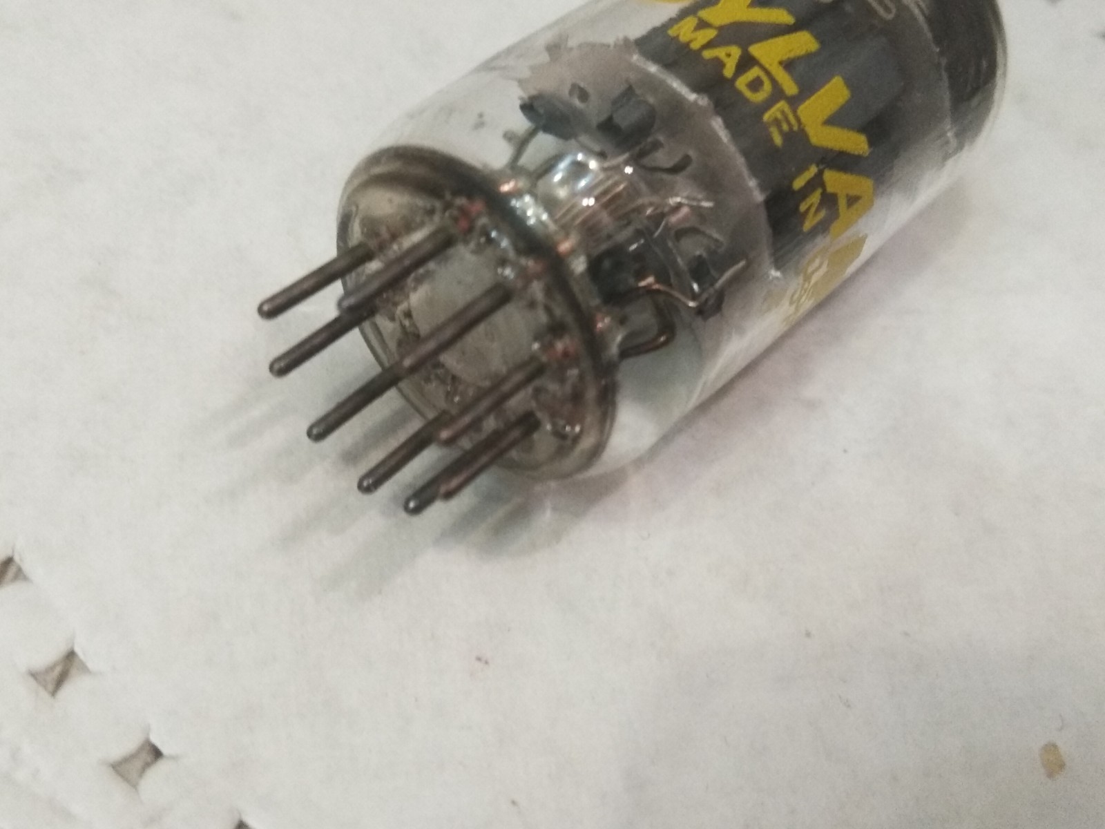 N.O.S. SYLVANIA 12AX7A ECC83 AUDIO VACUUM TUBE (1)