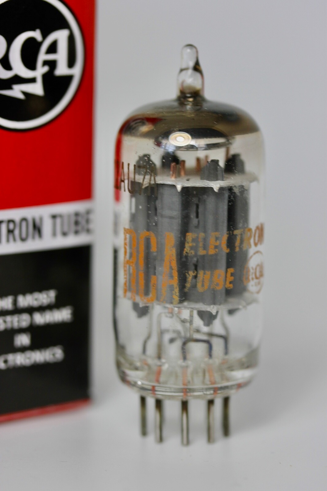 NOS 1959 SYLVANIA RCA USA 12AU7A ECC82 LONG-PLATE MUSEUM CERTIFIED SINGLE TUBE