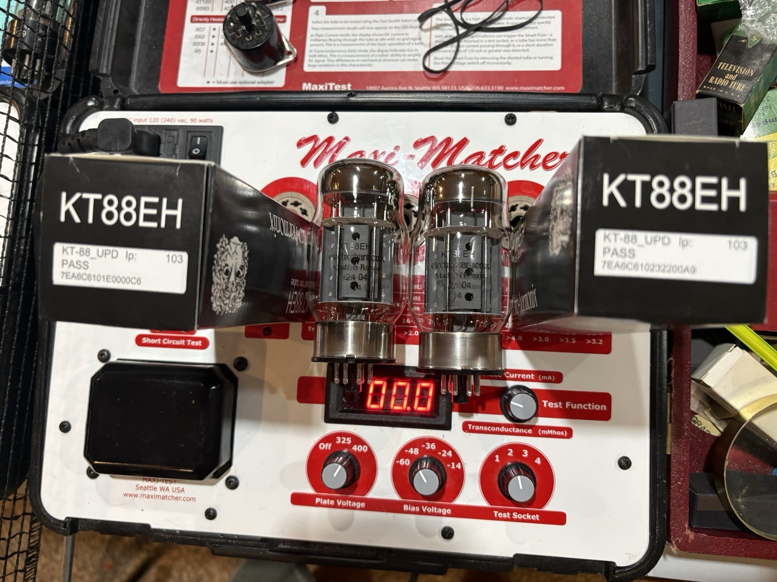 Electro-Harmonix KT88 / 6550 New In Box Factory Matched Tube Pair: Dealer Stock