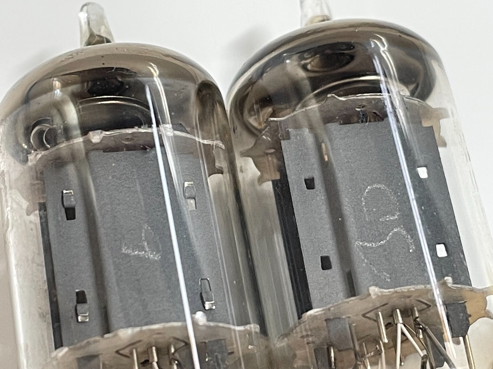 VINTAGE PAIR 12AU7 – ECC82 TELEFUNKEN MAZDA 1956 strong GM values
