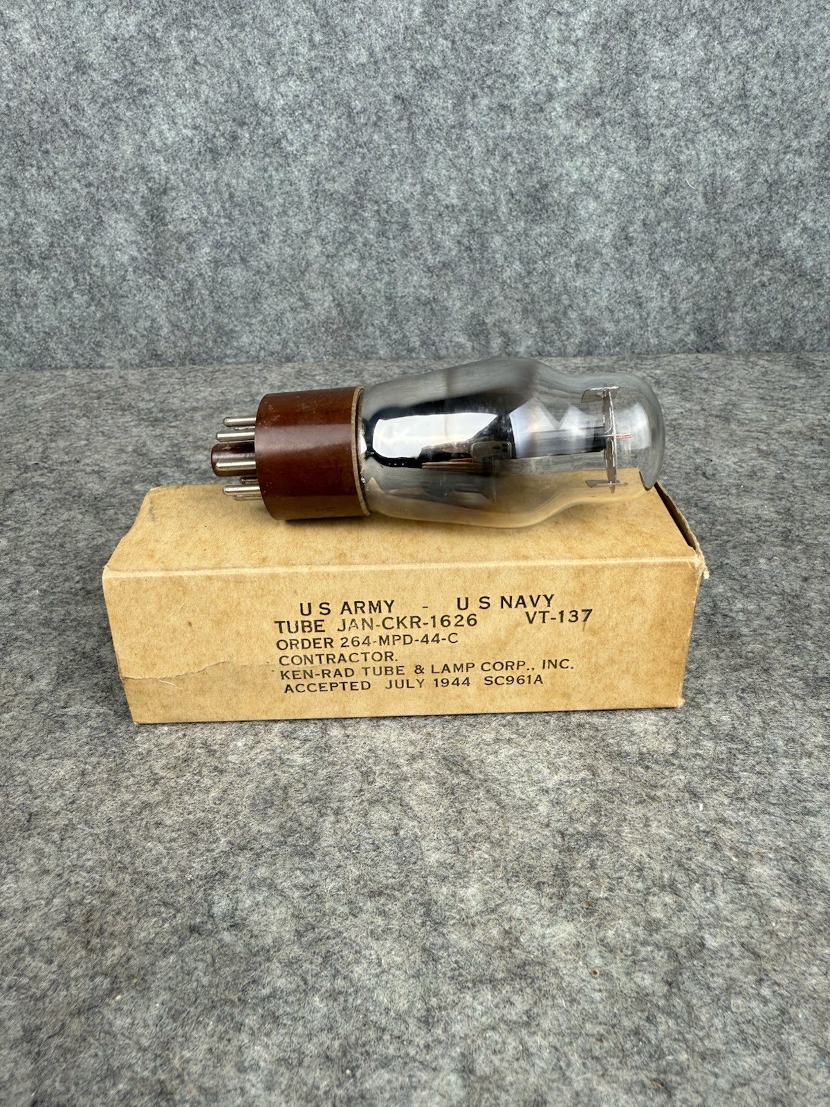 KEN-RAD JAN CKR 1626 VT-137 Tubes Army Navy 1944