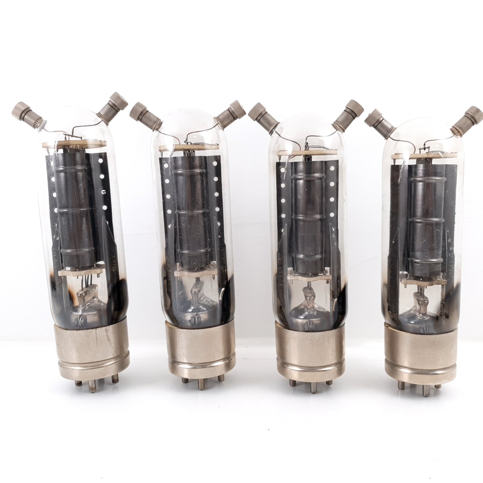 ** 4 X TC1/75 PHILIPS TRIODES. NOS TUBES. 10V 1.6A 100WAT C25..1.ENA