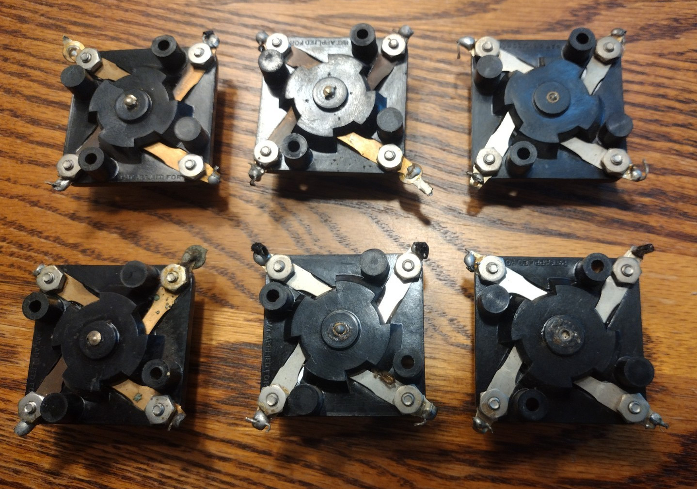 Vintage Bakelite Vacuum Tube Sockets
