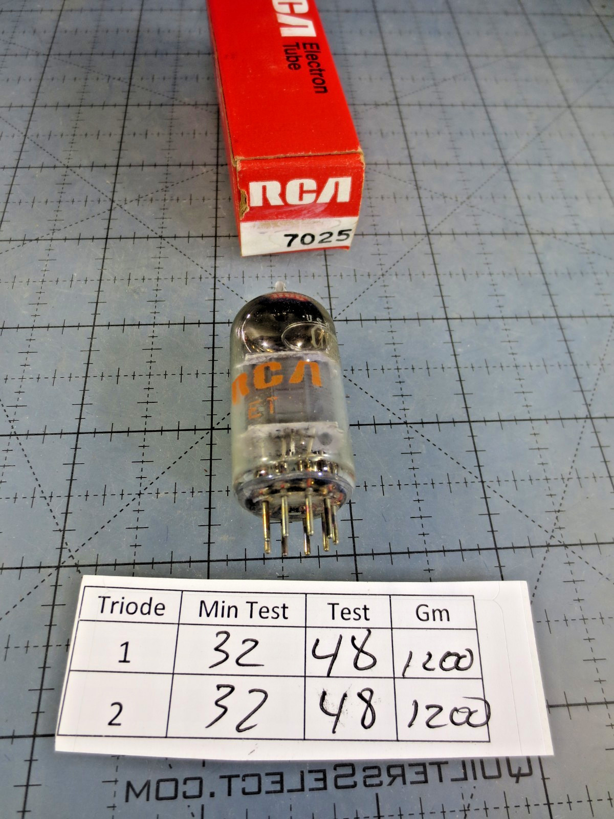 RCA 7025 12AX7 ECC83 Tube in box NOS (TESTED W/ TV-7D/U)