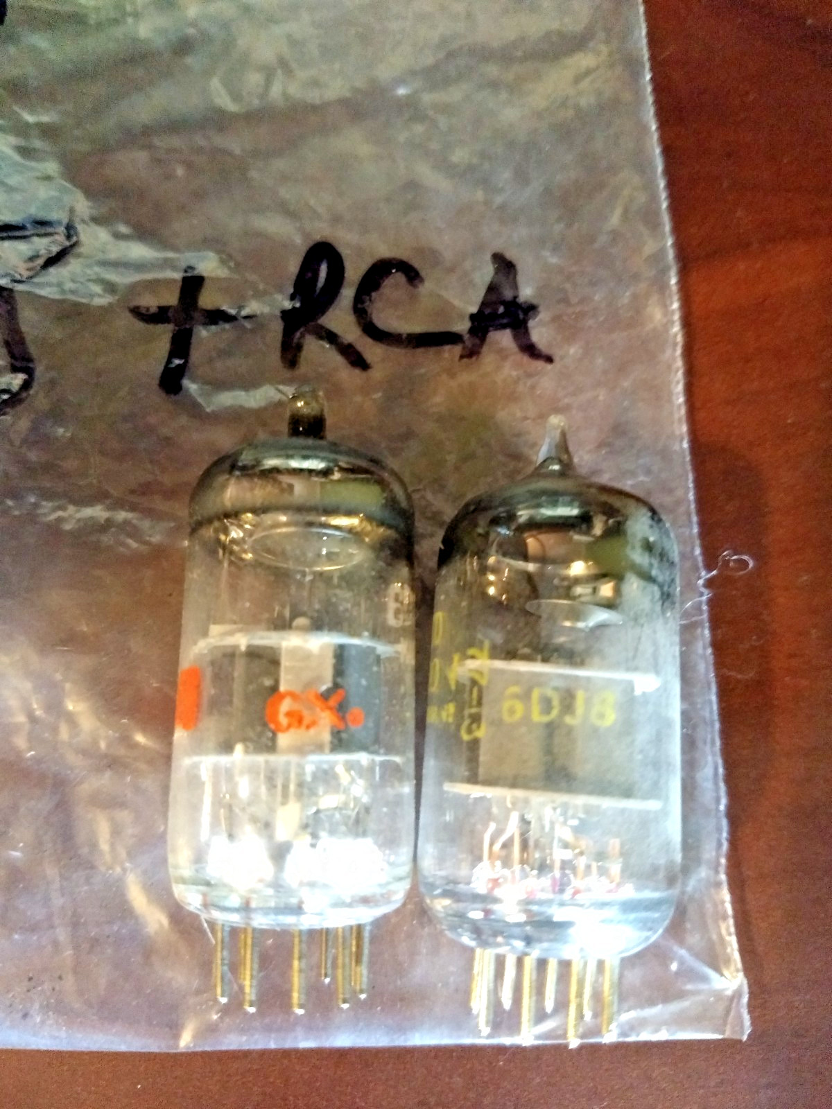 2 Strong RCA GE & UNITED Gray Plate A-Frame Dimpled Disc Getter 6DJ8 ECC88 Tubes
