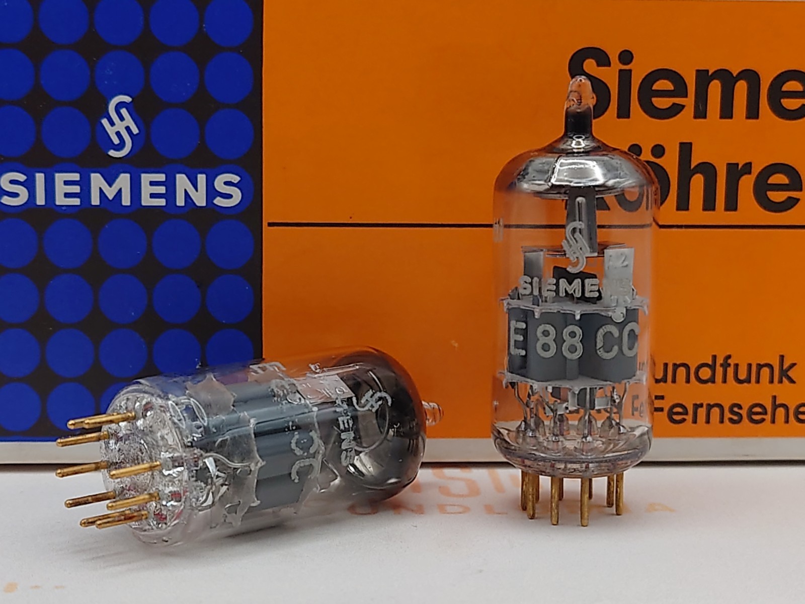 2x Siemens E88CC 6922 Gray Shields – Munich 1965/66 – NOS