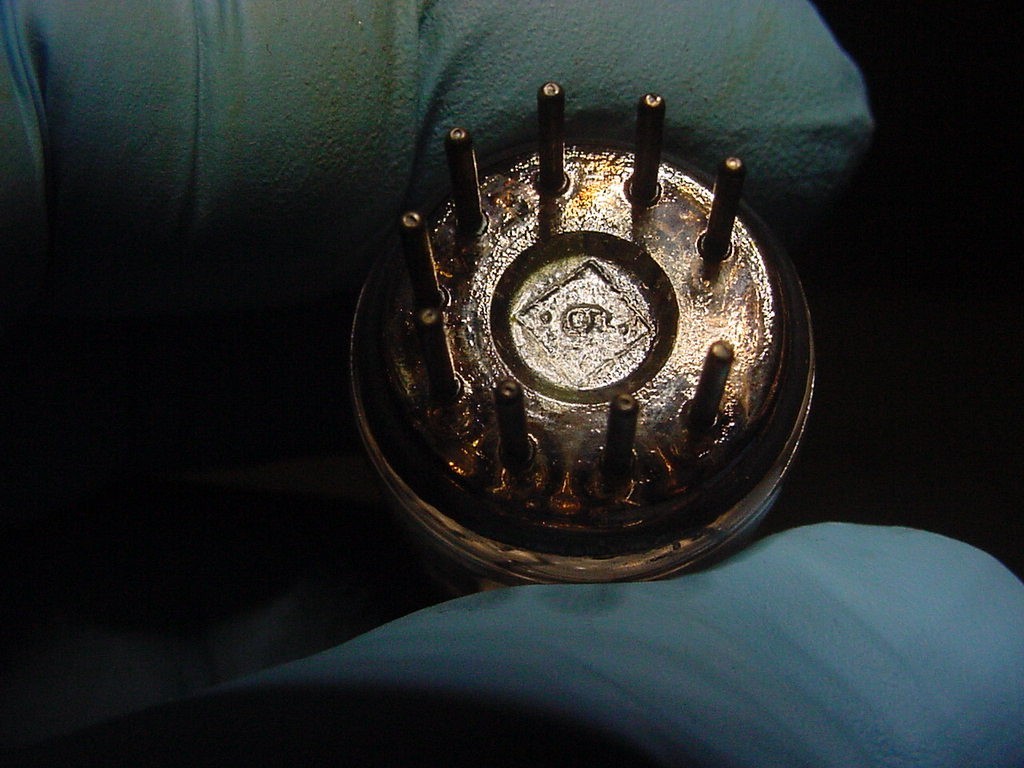 TELEFUNKEN 12AX7 ECC83 TUBE (ripple plate 1961 Berlin strong tested) LG*****