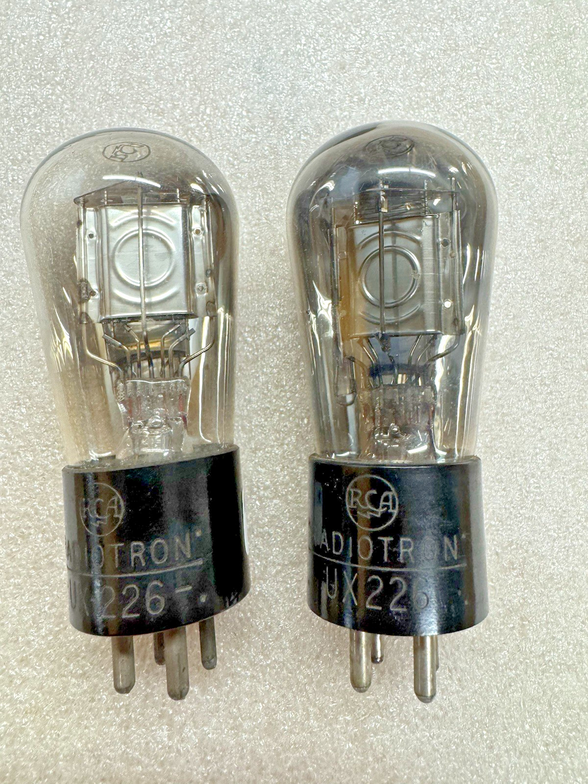 RCA 26 Globe UX-226 Radiotron Matching Pair Tubes 226 326