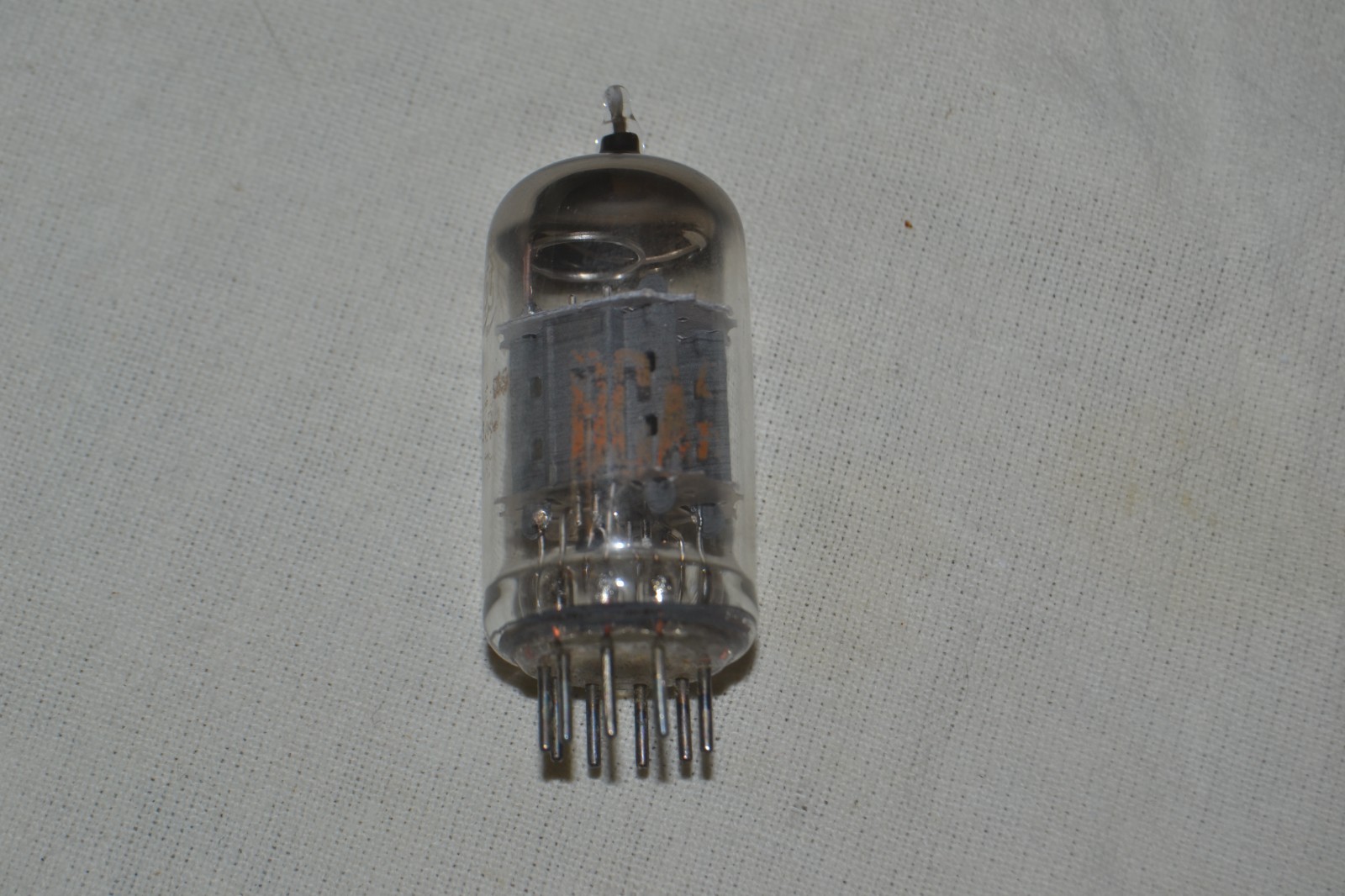 Strong & Balanced Vintage 1960s RCA 7025 12AX7A ECC83 TUBE
