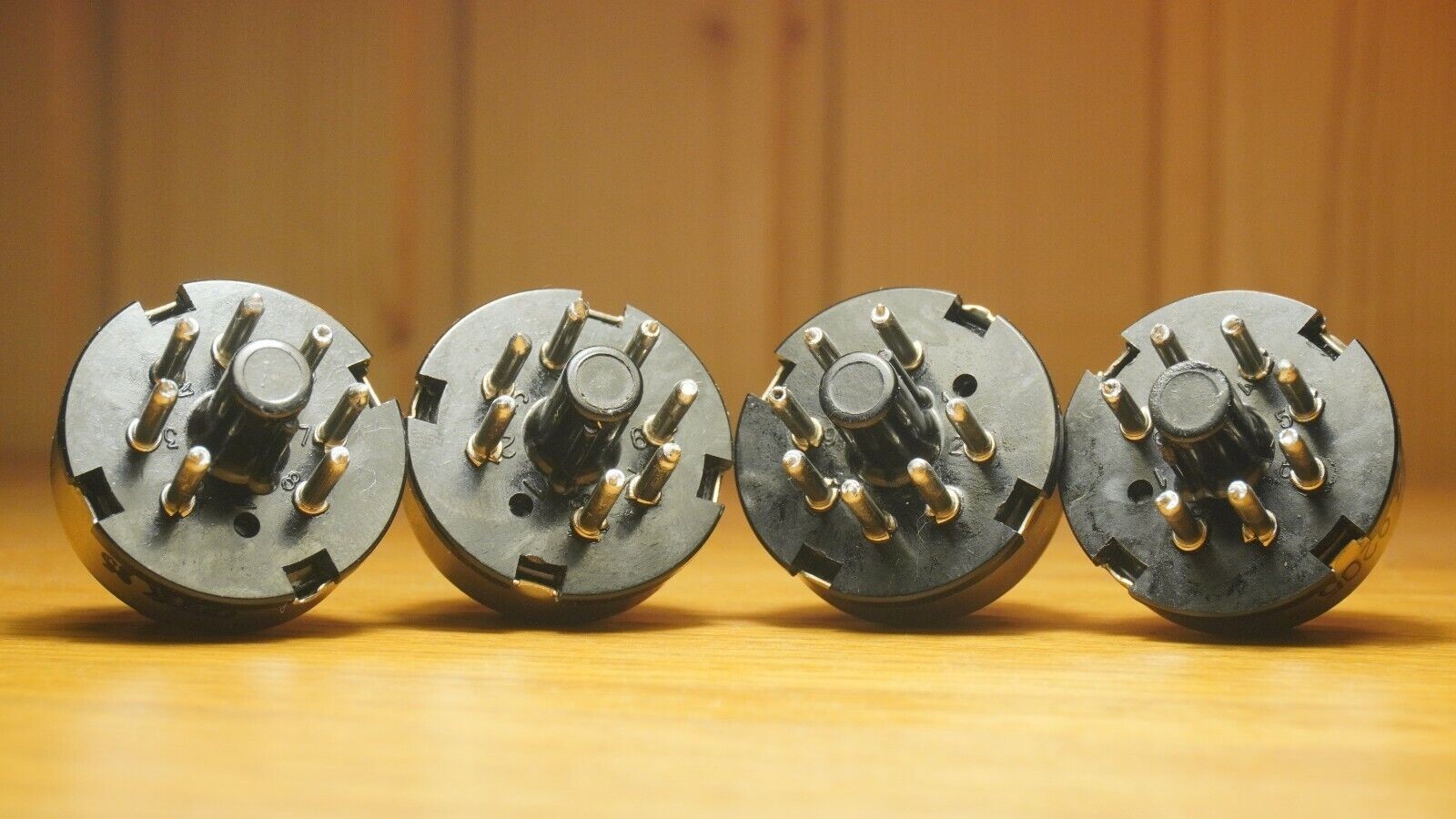 4x 6P1P-EV NOS Matched QUAD 1% Tube Set WITH CONVERTERS TO 6V6