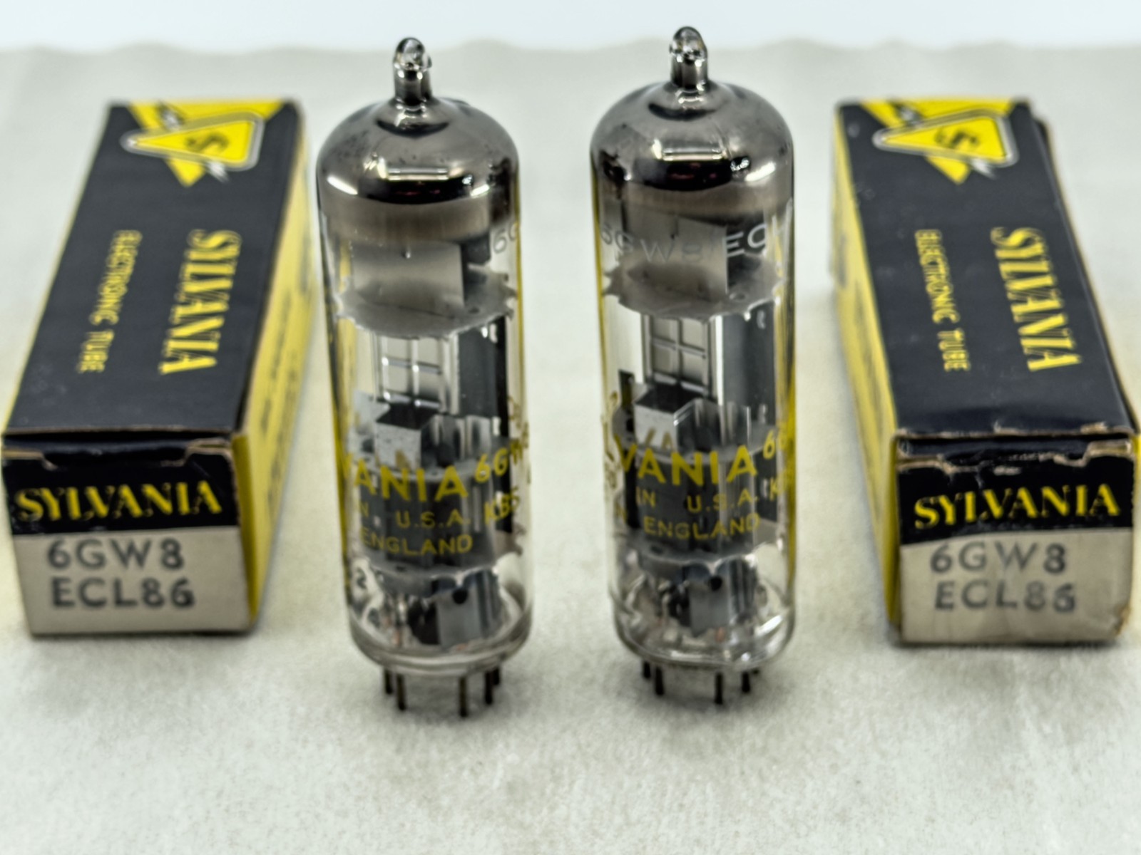 (2) Mullard Sylvania 6GW8 ECL86 Tubes Blackburn UK Matched Codes 1959 Tests NOS