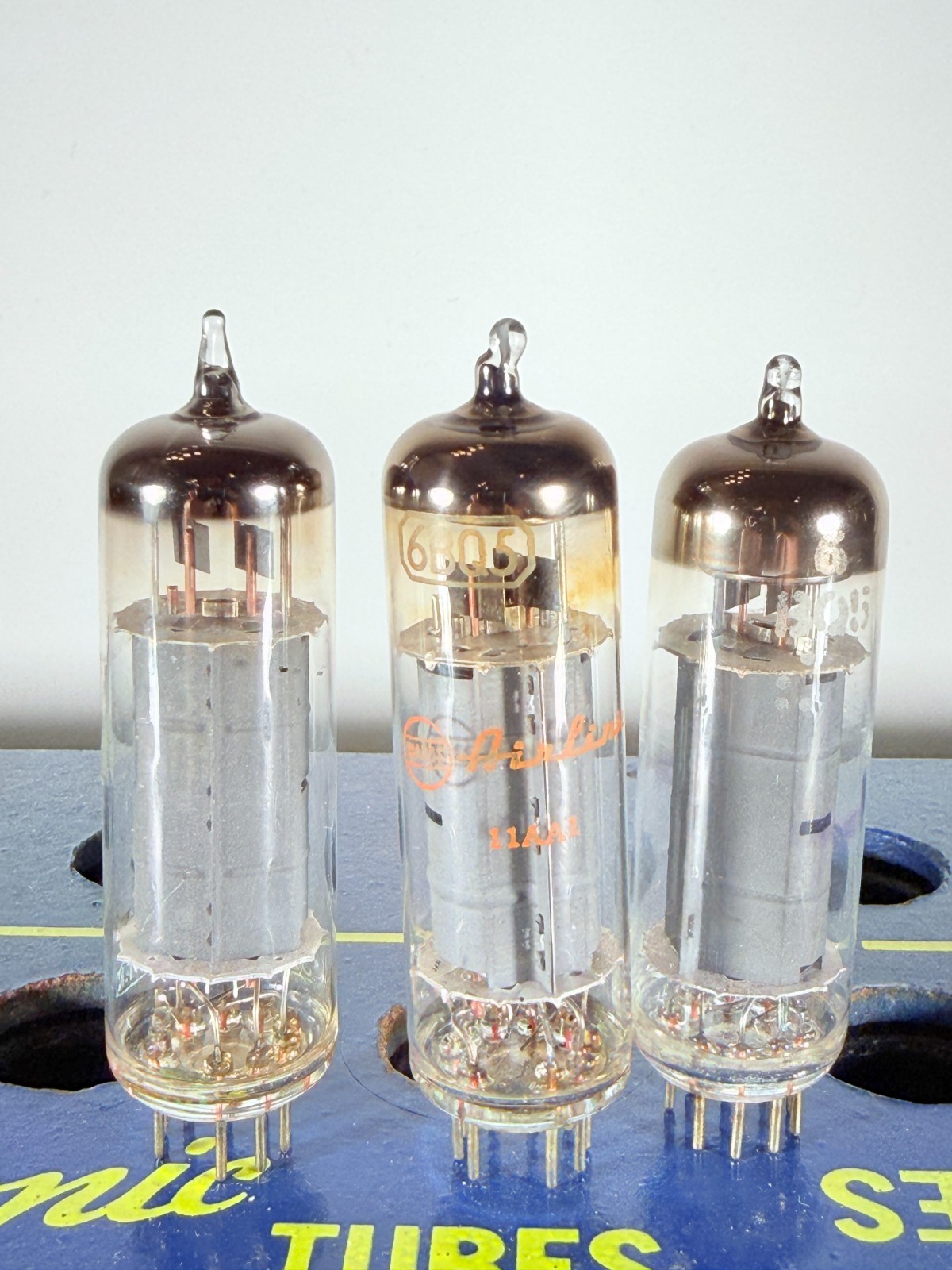 Lot of 3 Tube Raytheon EL84 6BQ5 Vintage Tested Good Tube