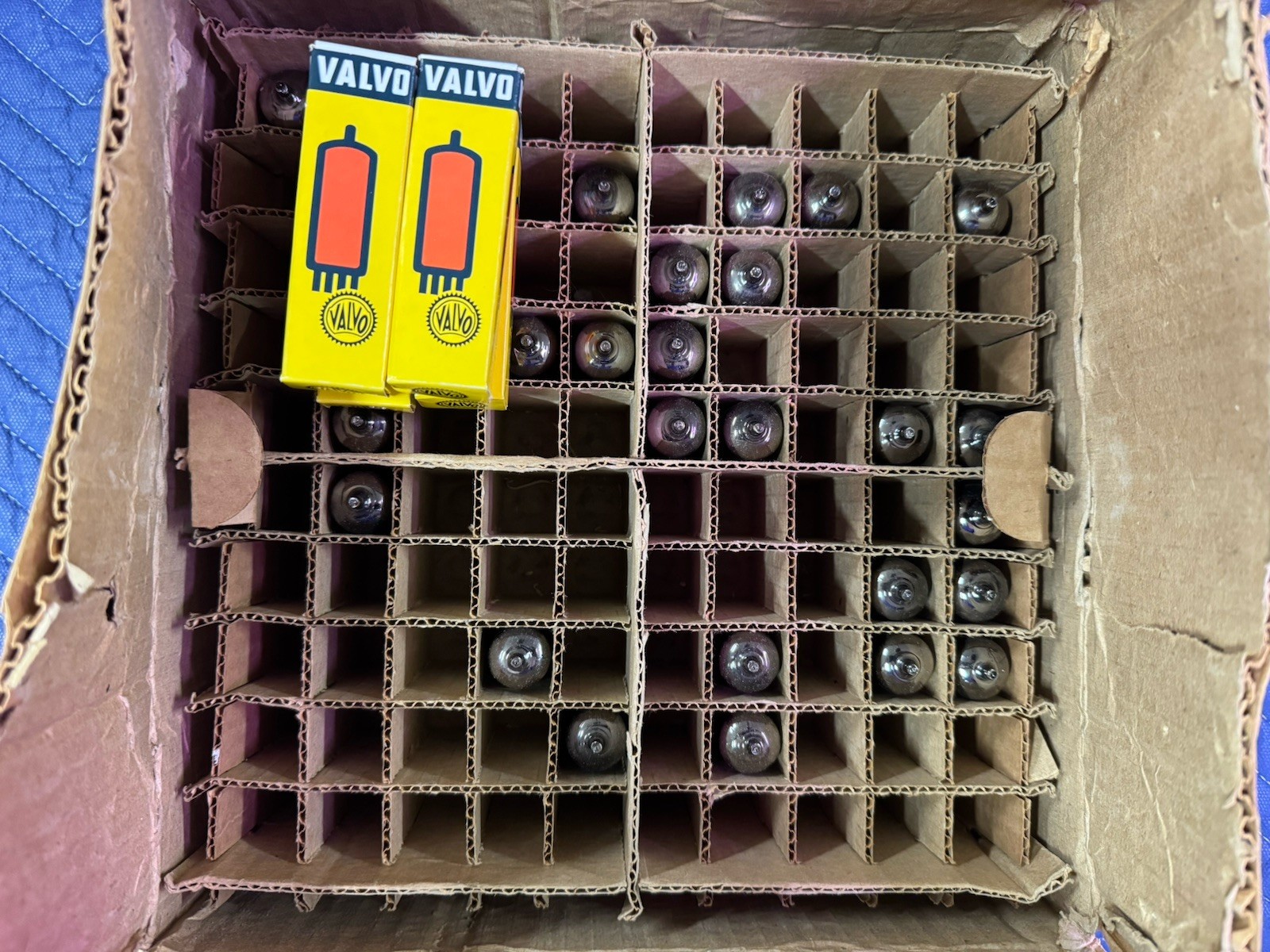 NOS Matched Quad Valvo 6GW8 ECL86 Tubes Germany 1969
