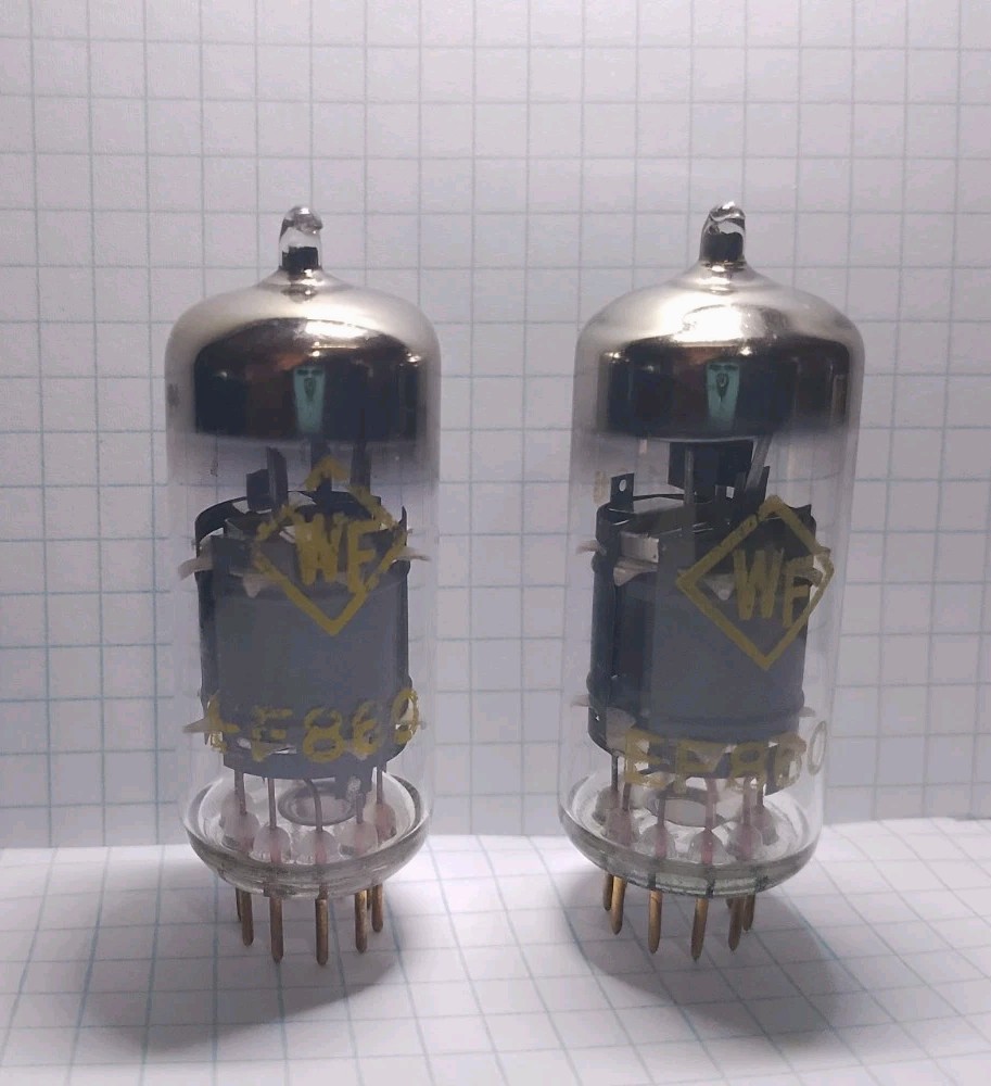 Lot 2 pcs EF860 RFT Gold pins Vintage electron tube NOS