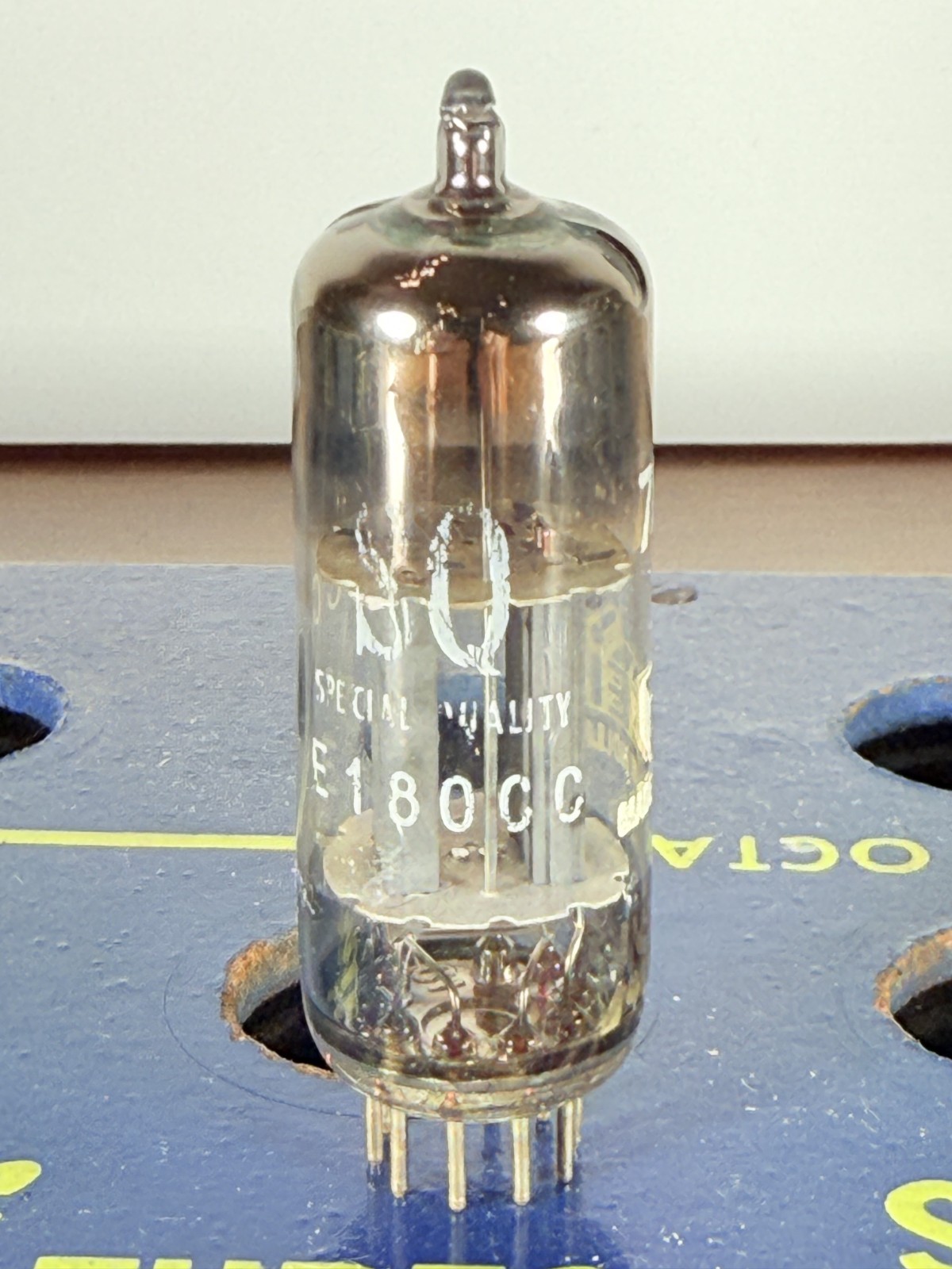Philips 7062 E180CC 12AT7 Holland Code IV5 Delta 4D4 Tested Good Tube