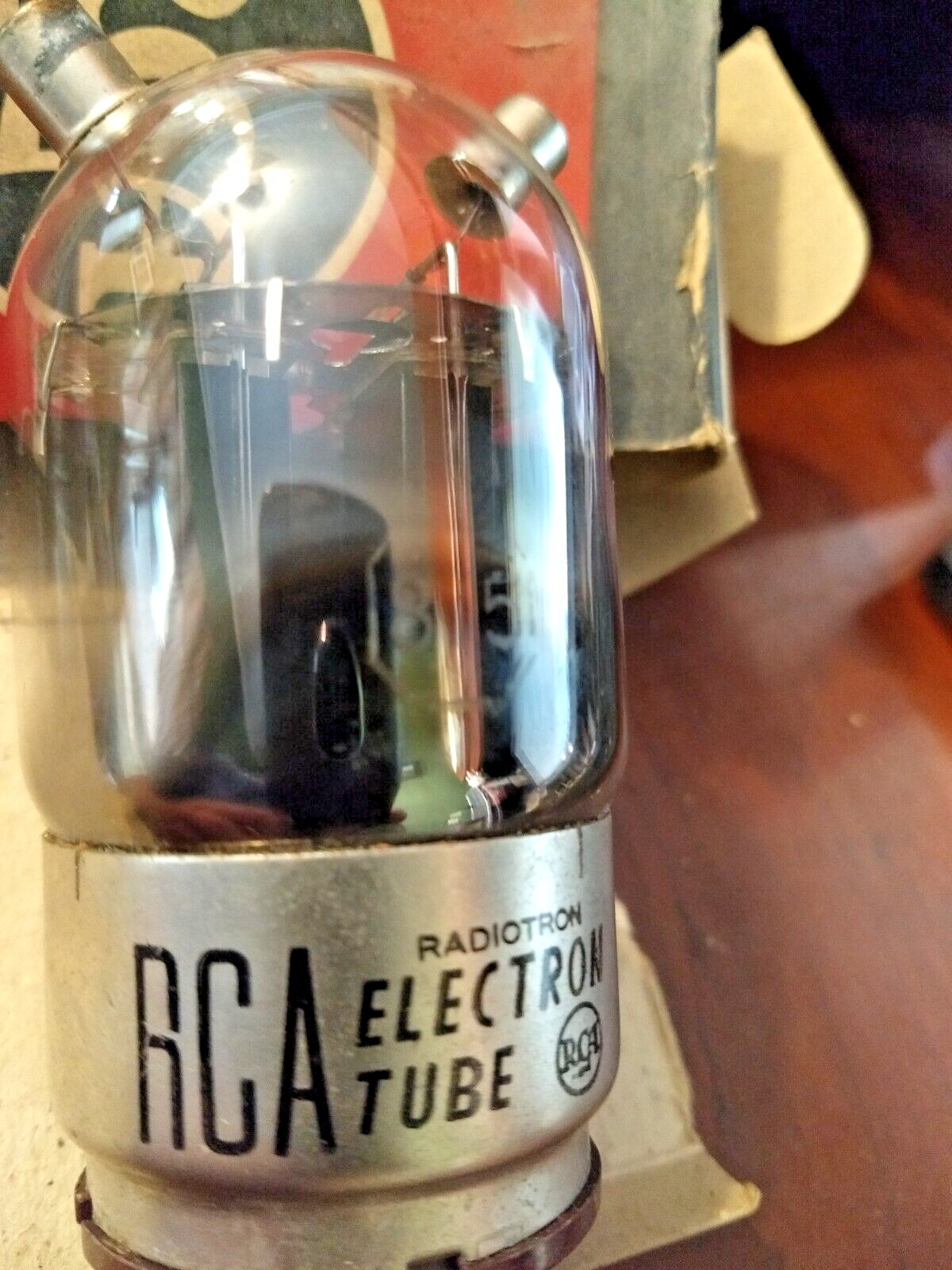 Vintage Vacuum Tube RCA 815 Power Transmitter Powers on