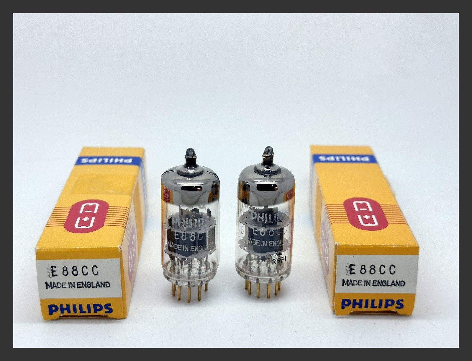 2 x NOS Philips E88CC 6922 CCa Mullard Mitcham made Triode Preamp Vacuum Tubes