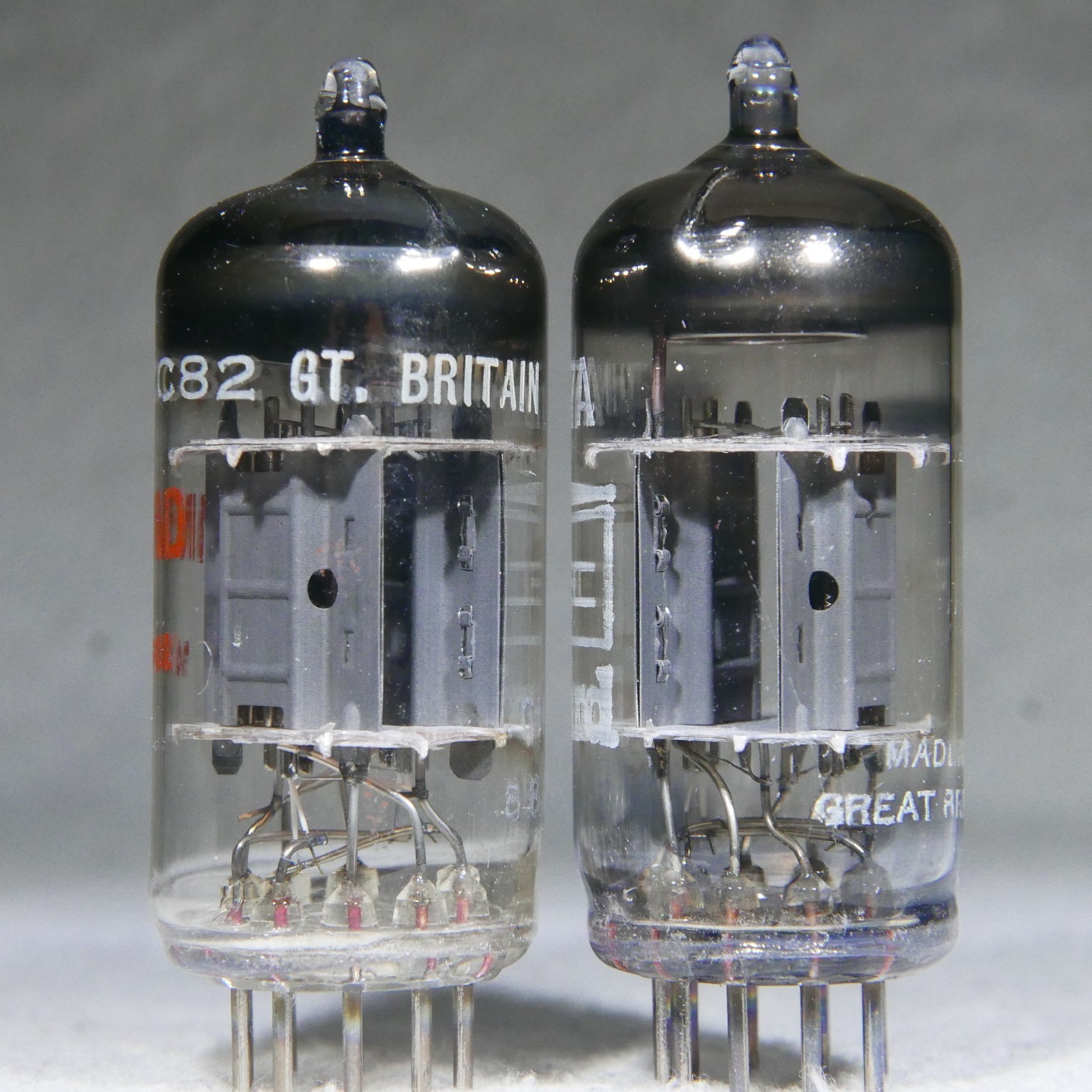 Pair Mullard 12AU7A/ECC82 Short Plate O-Getter Blackburn UK 1968/1965