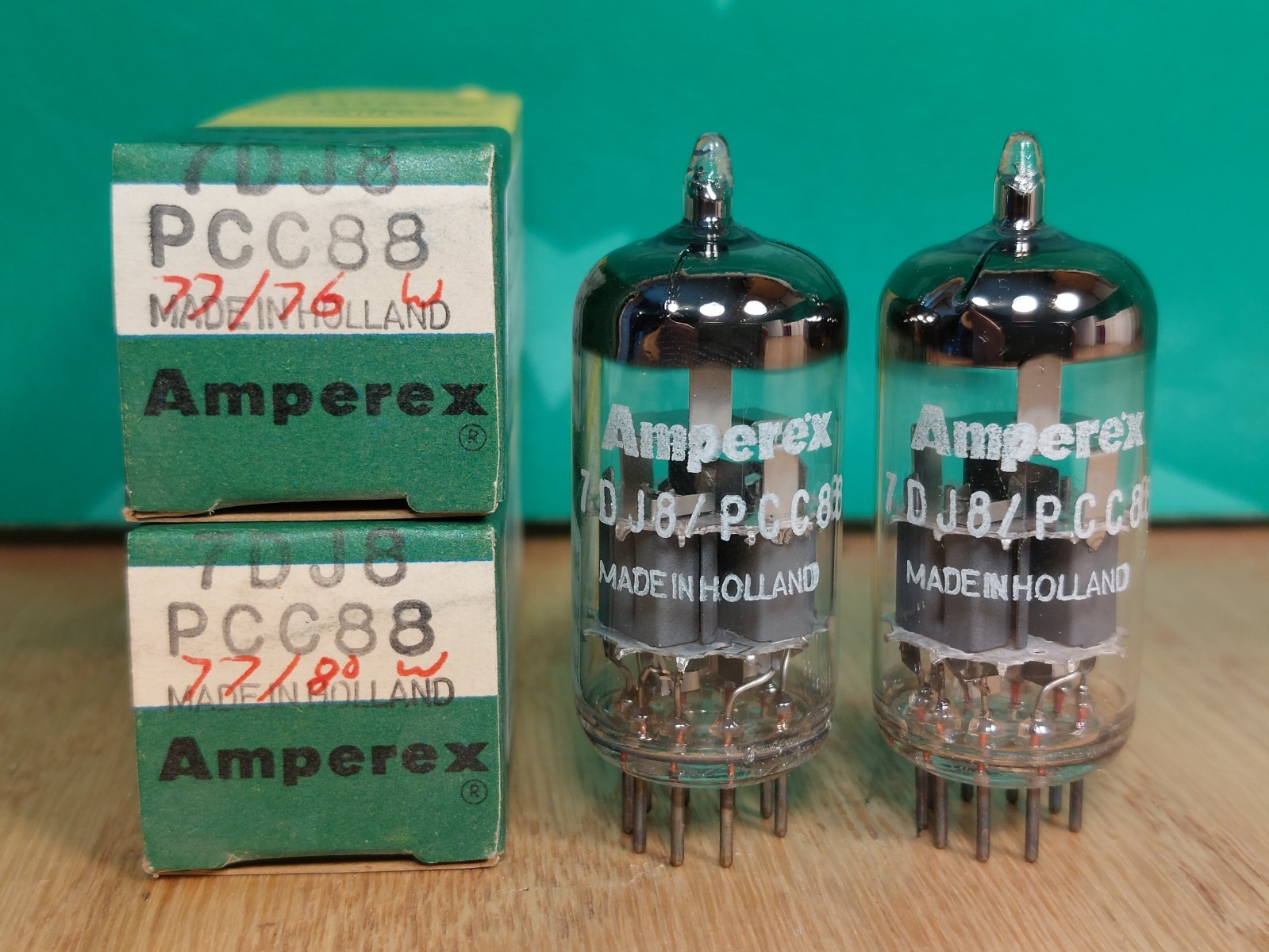 Closely Matched Pair of Amperex 7DJ8 PCC88 NOS NIB 1962 Vacuum Tubes