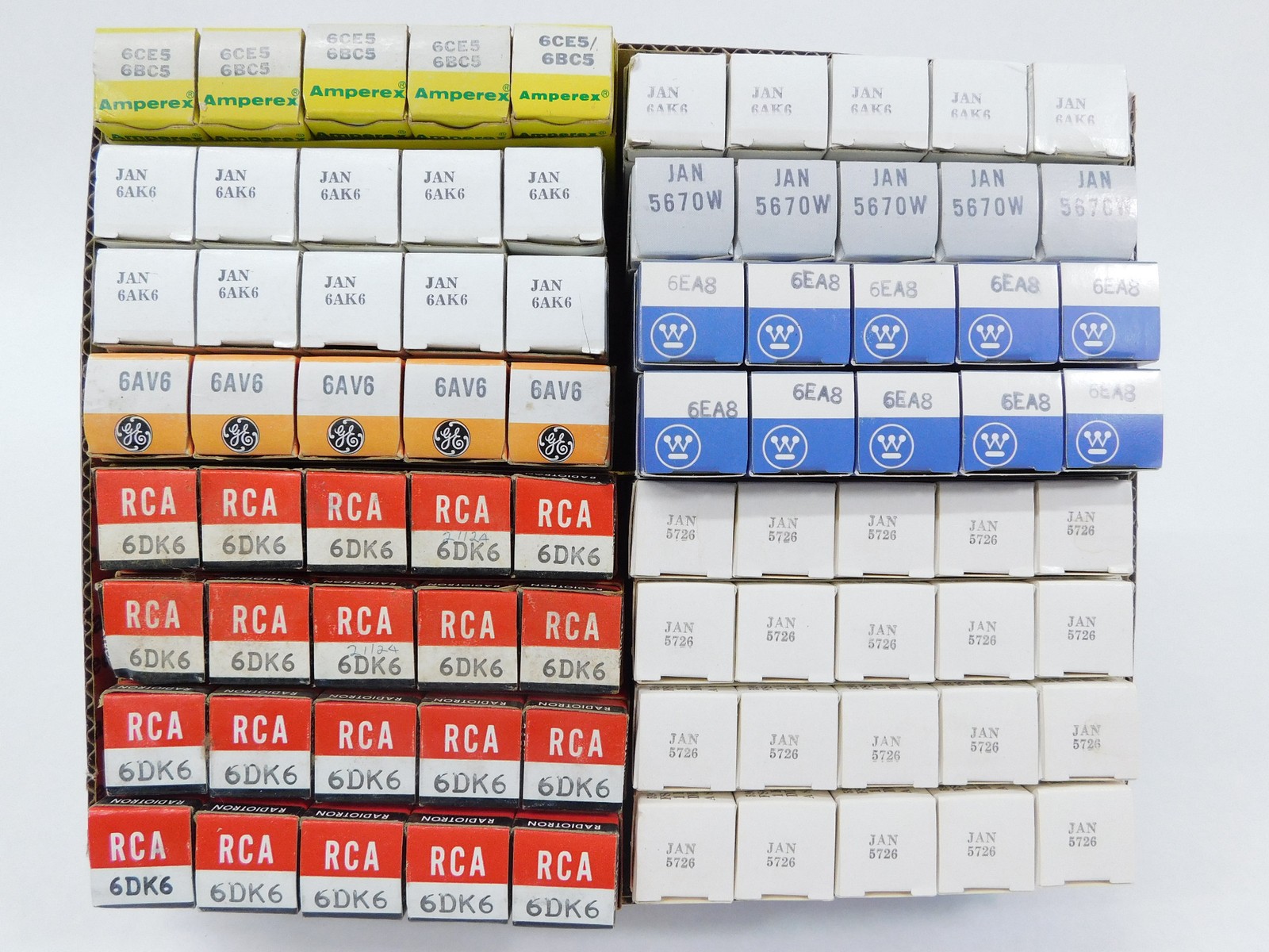 6CE5 6BC5 6AK6 6DK6 5670W 6EA8 5726 Vintage NOS Tubes (lot of 80)