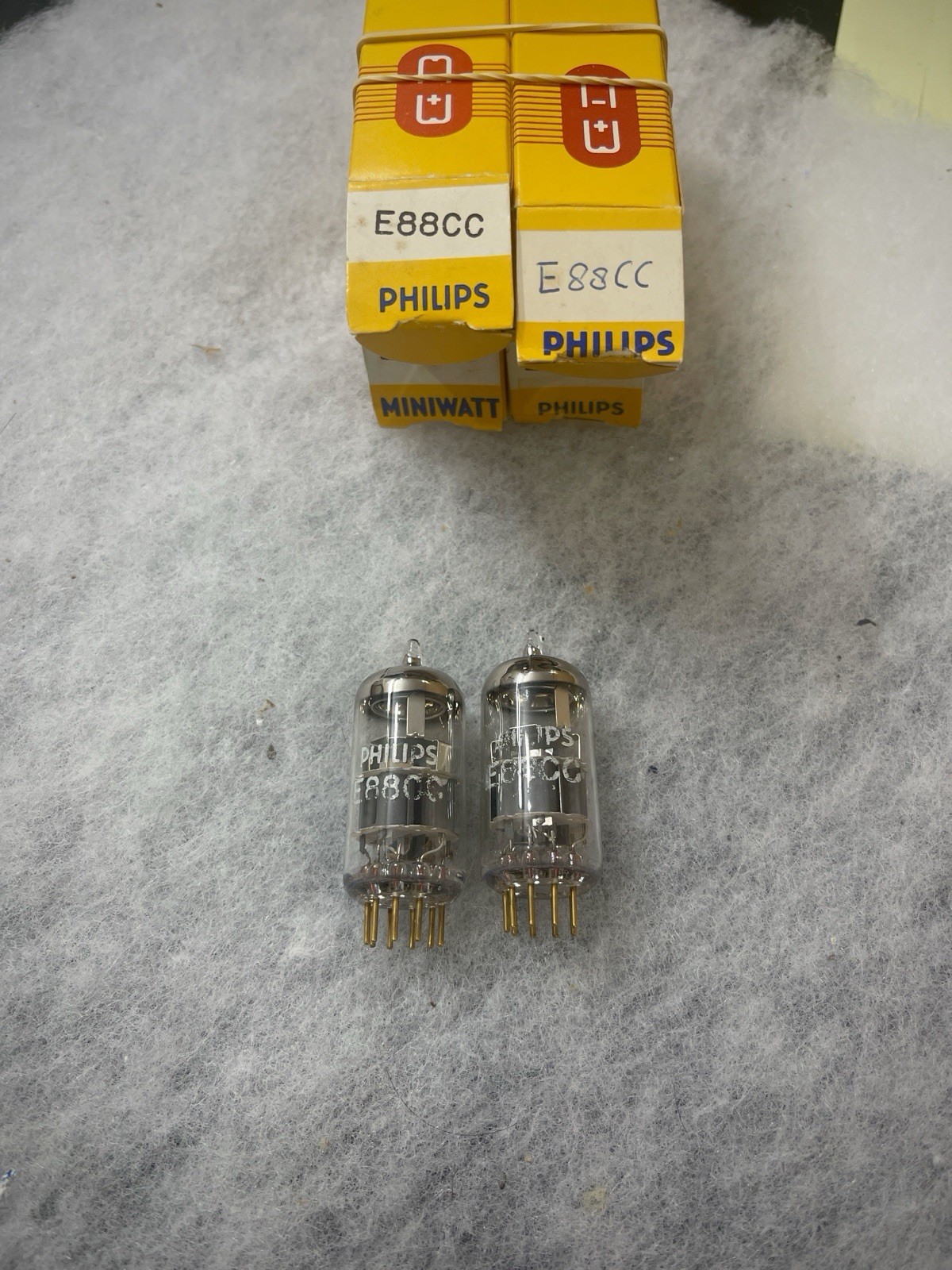 Philips E88CC 6922 E188CC 7308 Gold Pins O getter NOS Testing Matched