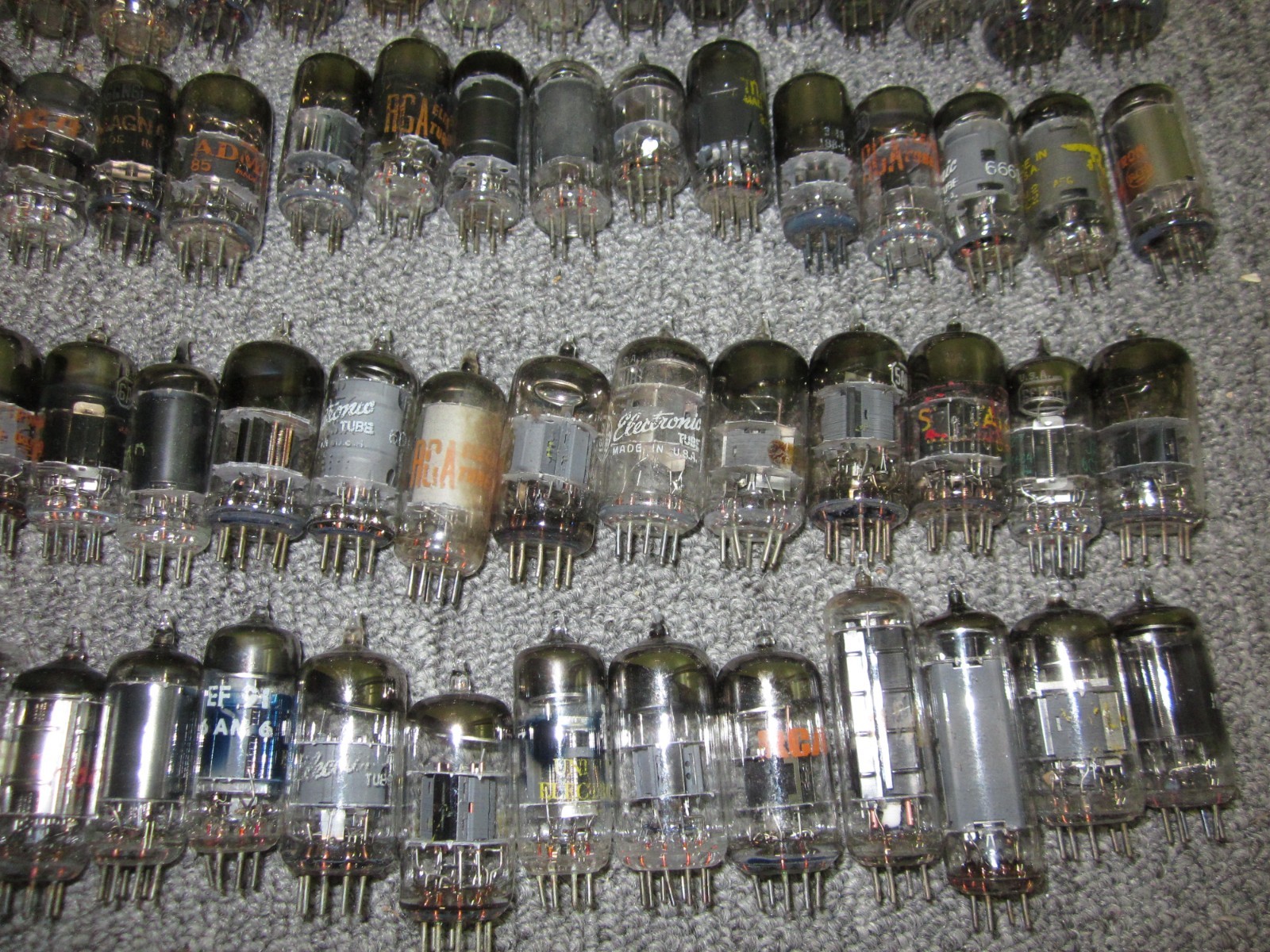 Clearance LOT Vintage Vacuum Tubes about 100 pcs TV Radio Audio RF
