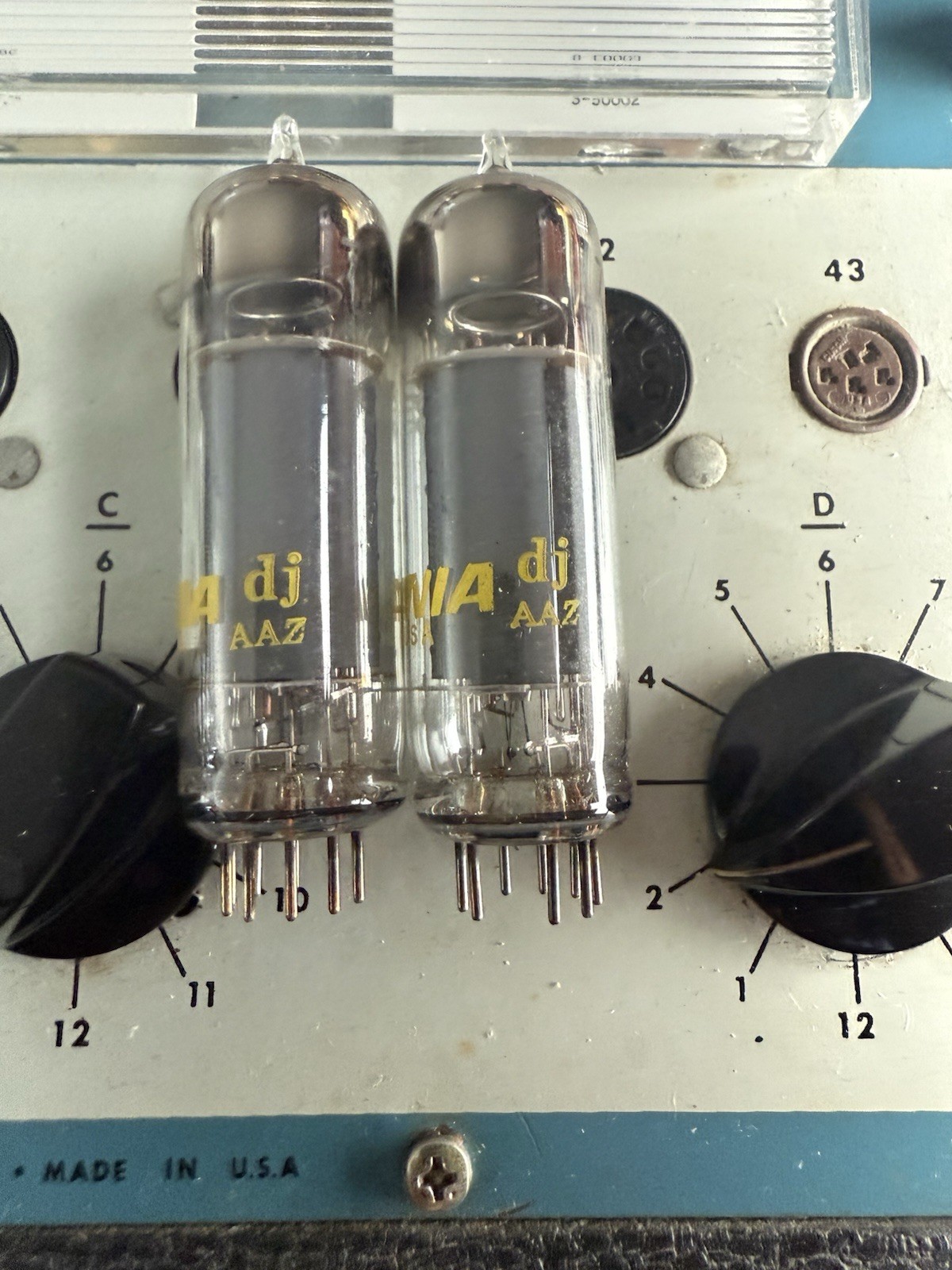 Sylvania 7189 dj AAZ Pair Grey Plate Halo Getter Tested on B&K 707