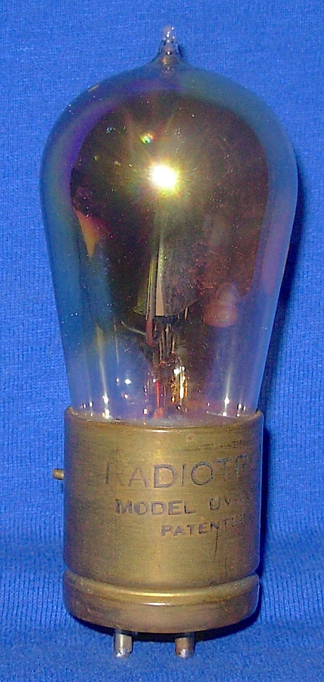 Strong RCA UV201A Brass Base Tipped Rainbow Vacuum Tube