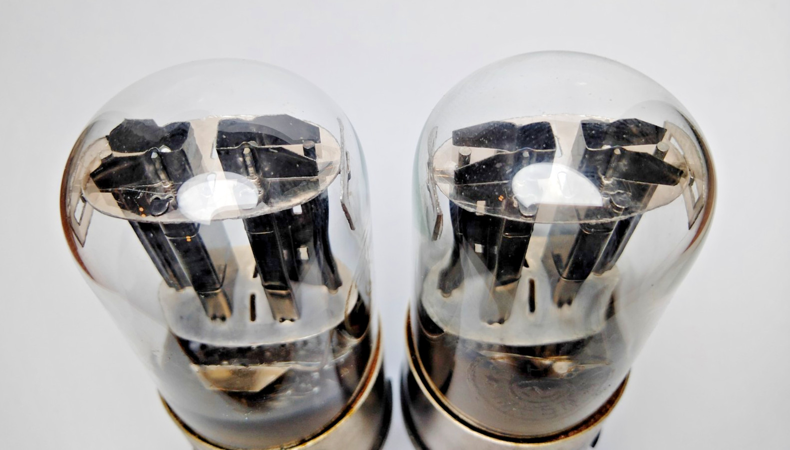 2 pcs NEW 6N8S/6N8M/ 6SN7/ 1578 Metal Base MELZ Tubes 03.1954 Matched Pair