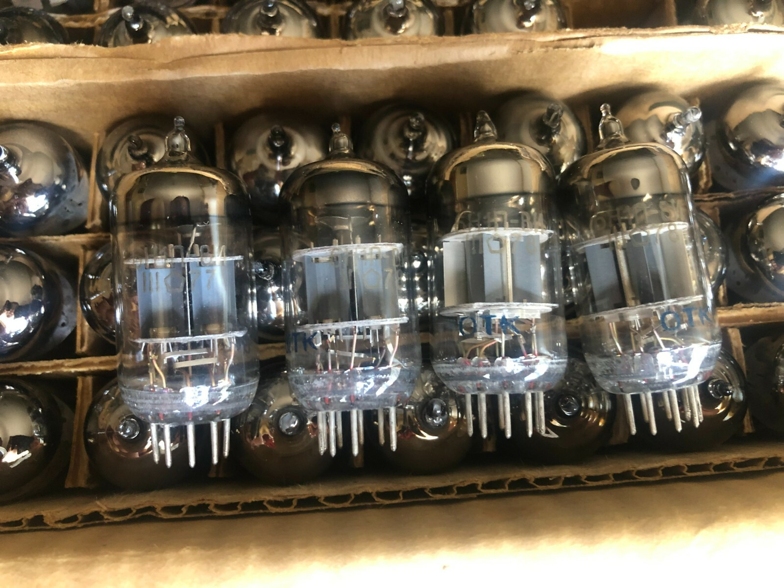 4x 6N1P-VI (6N1P-EV, 6DJ8, E88CC, 6922) USSR DOUBLE TRIODE (NEW, NOS, OTK)