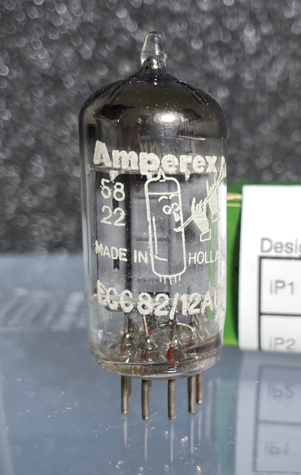 Amperex / Bugle Boy ECC82/12AU7 #392 Dual Triode Tube Vintage Rare