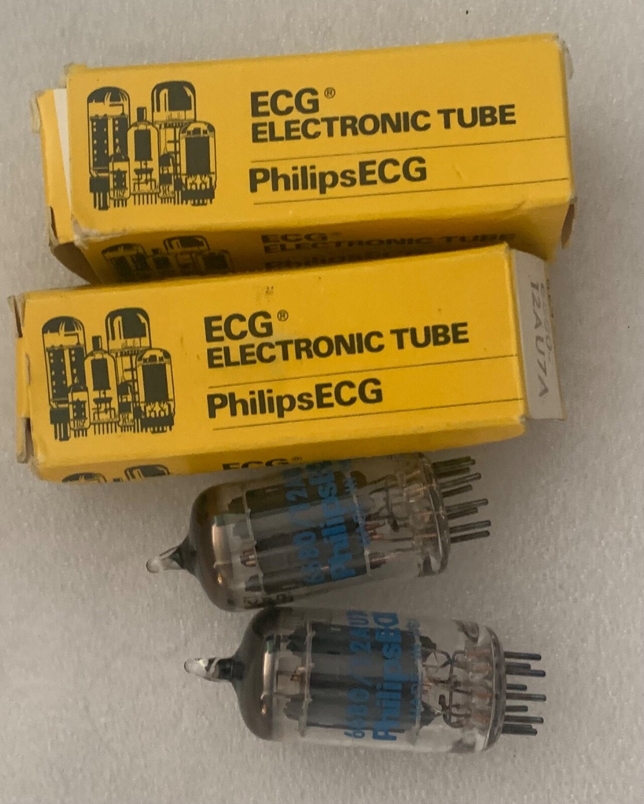 PHILLIPS ECG 6680 (12AU7A) Preamp Vacuum Tubes