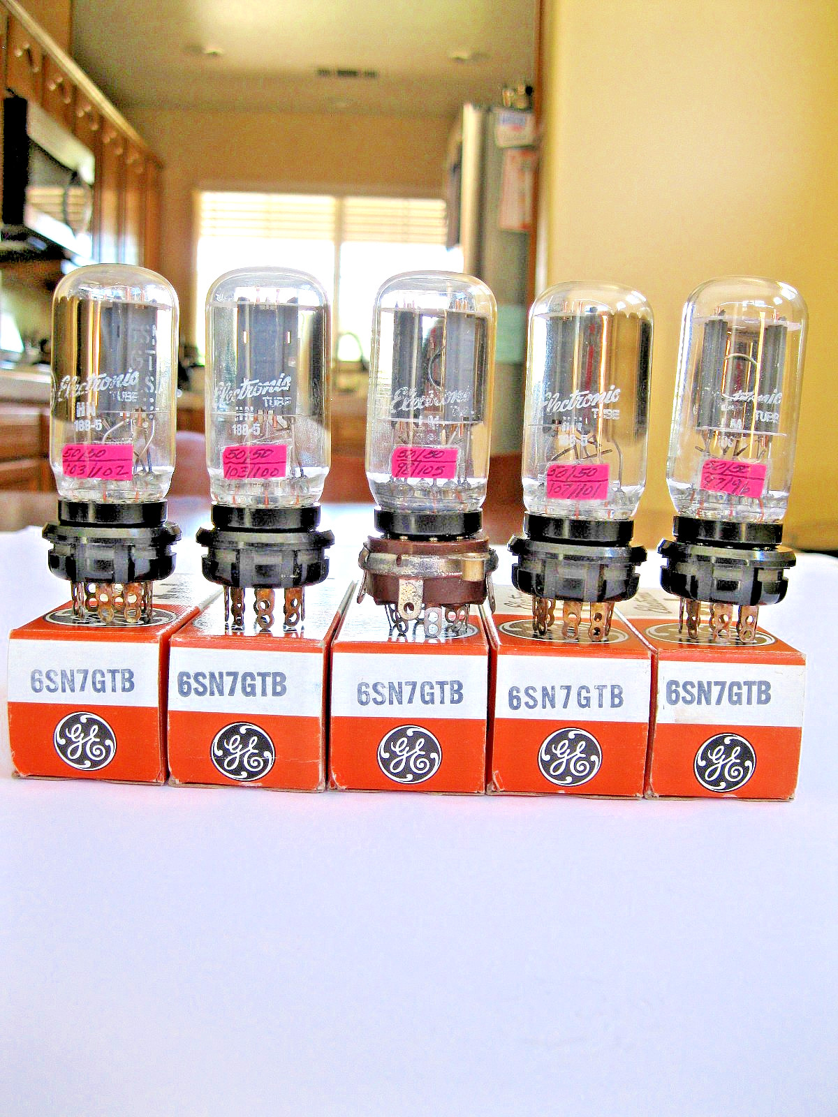 NEW 5 GE 6SN7GTB/6SN7 VACUUM TUBES GLOW TOPS COIN BASE MATCHED DATE TV-7 TESTED.