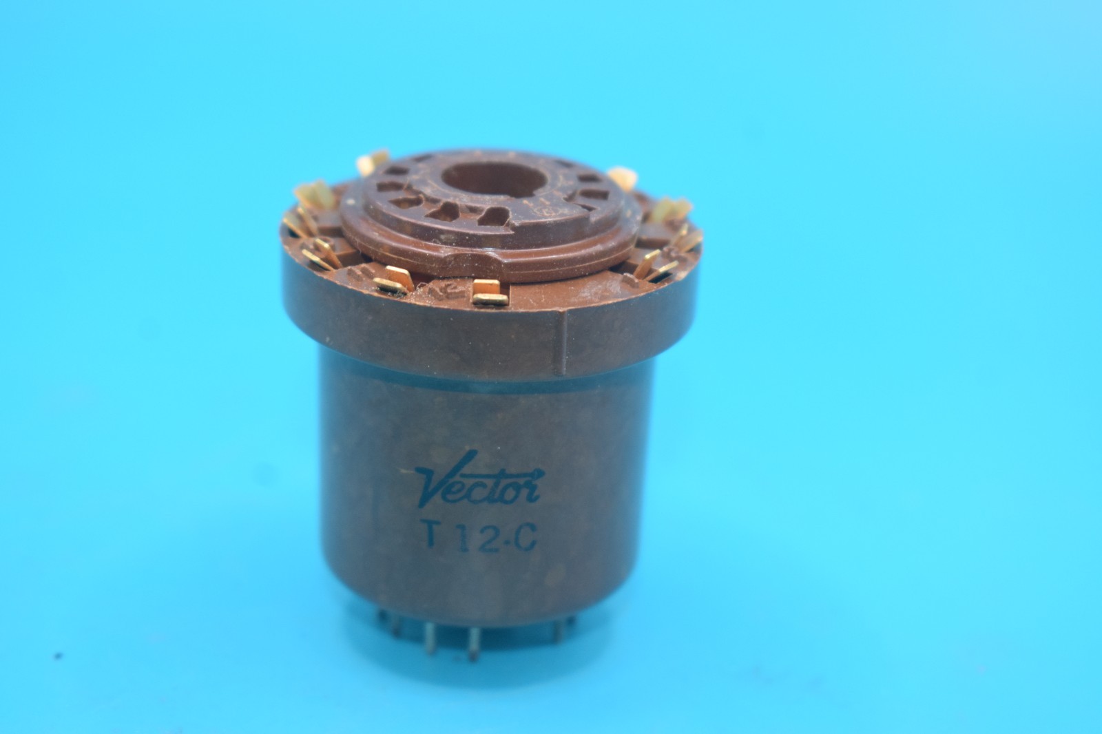 Vector Vacuum Tube Test Socket Adaptor – Model T 12-C for Compactron