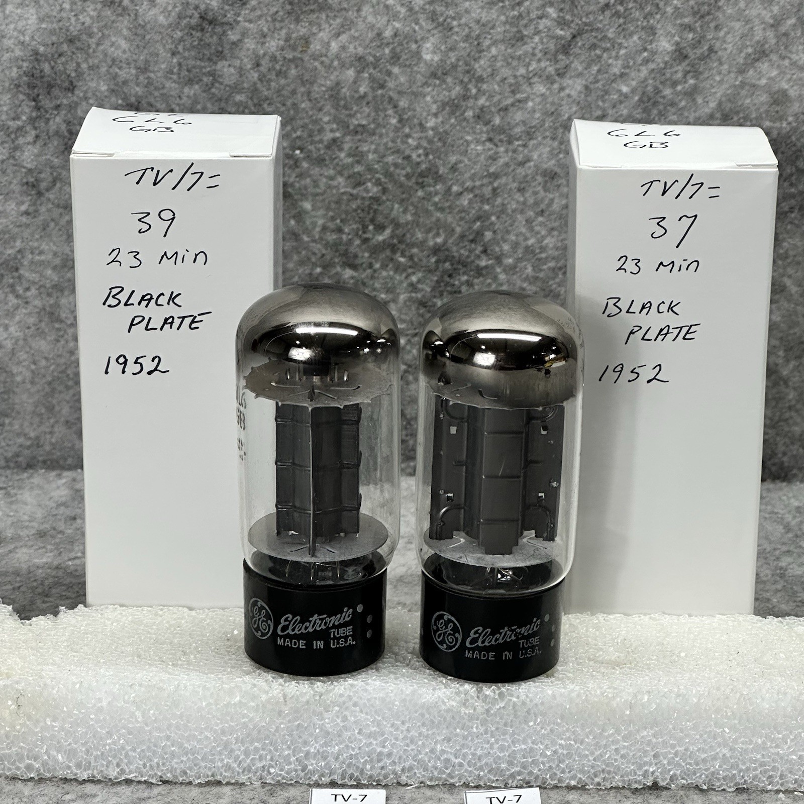 MATCHED DATE 1952 GE BLACK PLATE 6L6 GB TUBES