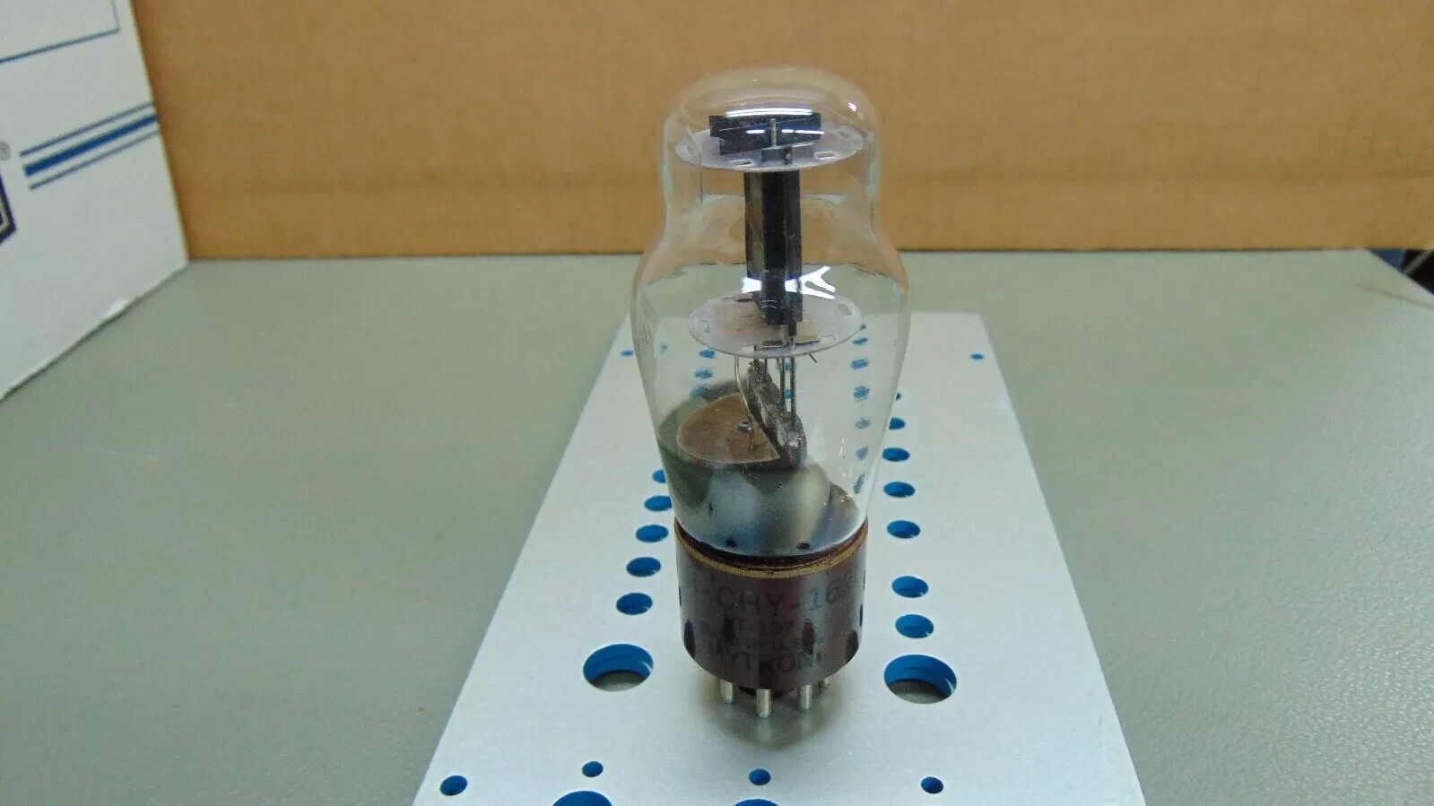 NIB JAN CHY-1626 VT-137 Vintage Audio Amplifier Vacuum Tube very strong Hytron